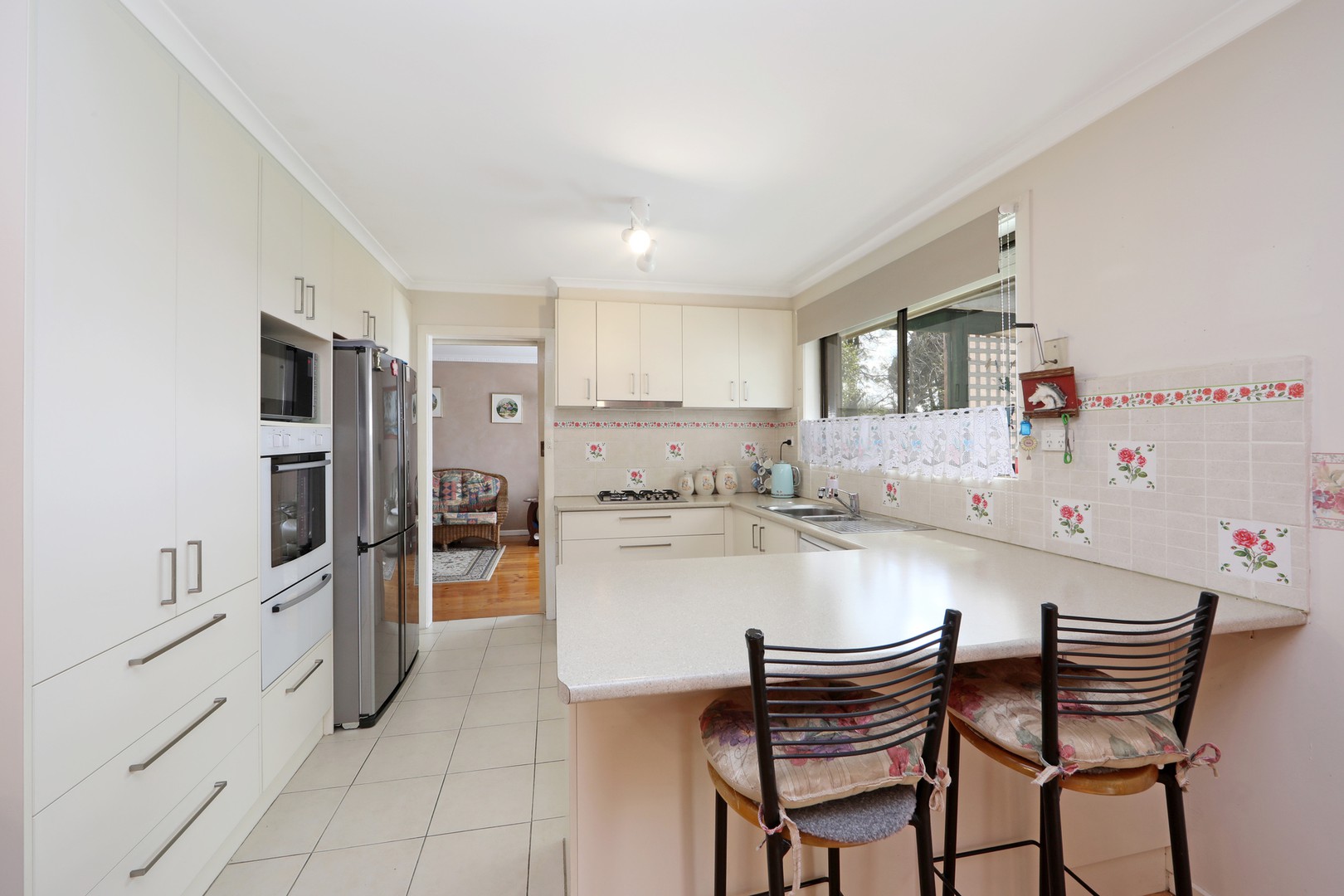 60 Lakeview AvenueRowville, VIC 3178, Rowville - Thumbnail 4
