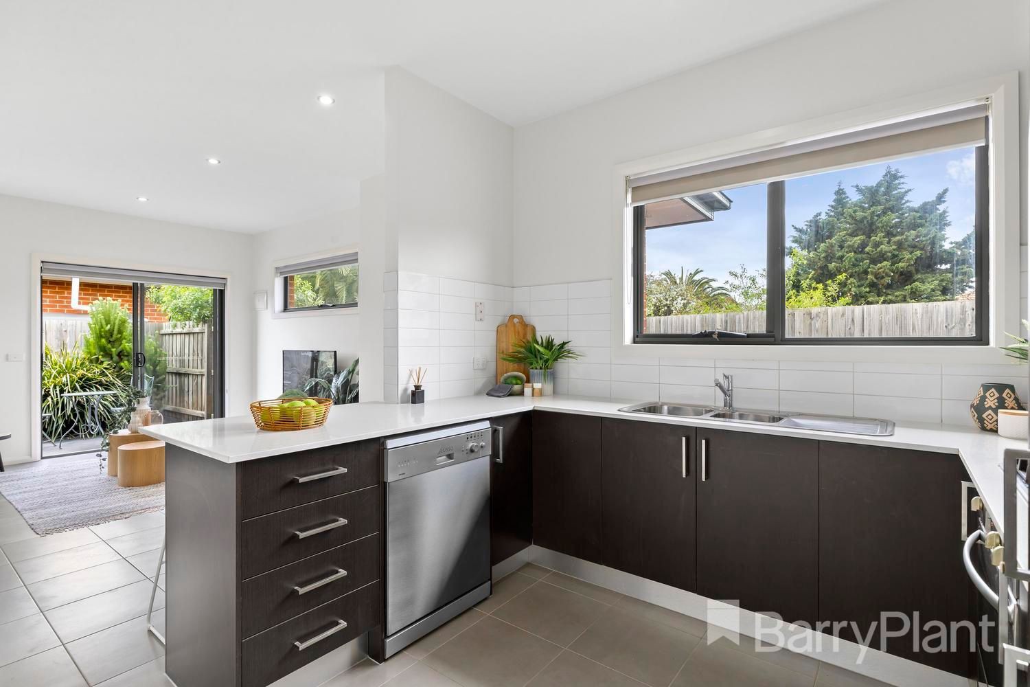 2/19 Rockbank RoadArdeer, VIC 3022, Ardeer - Thumbnail 6