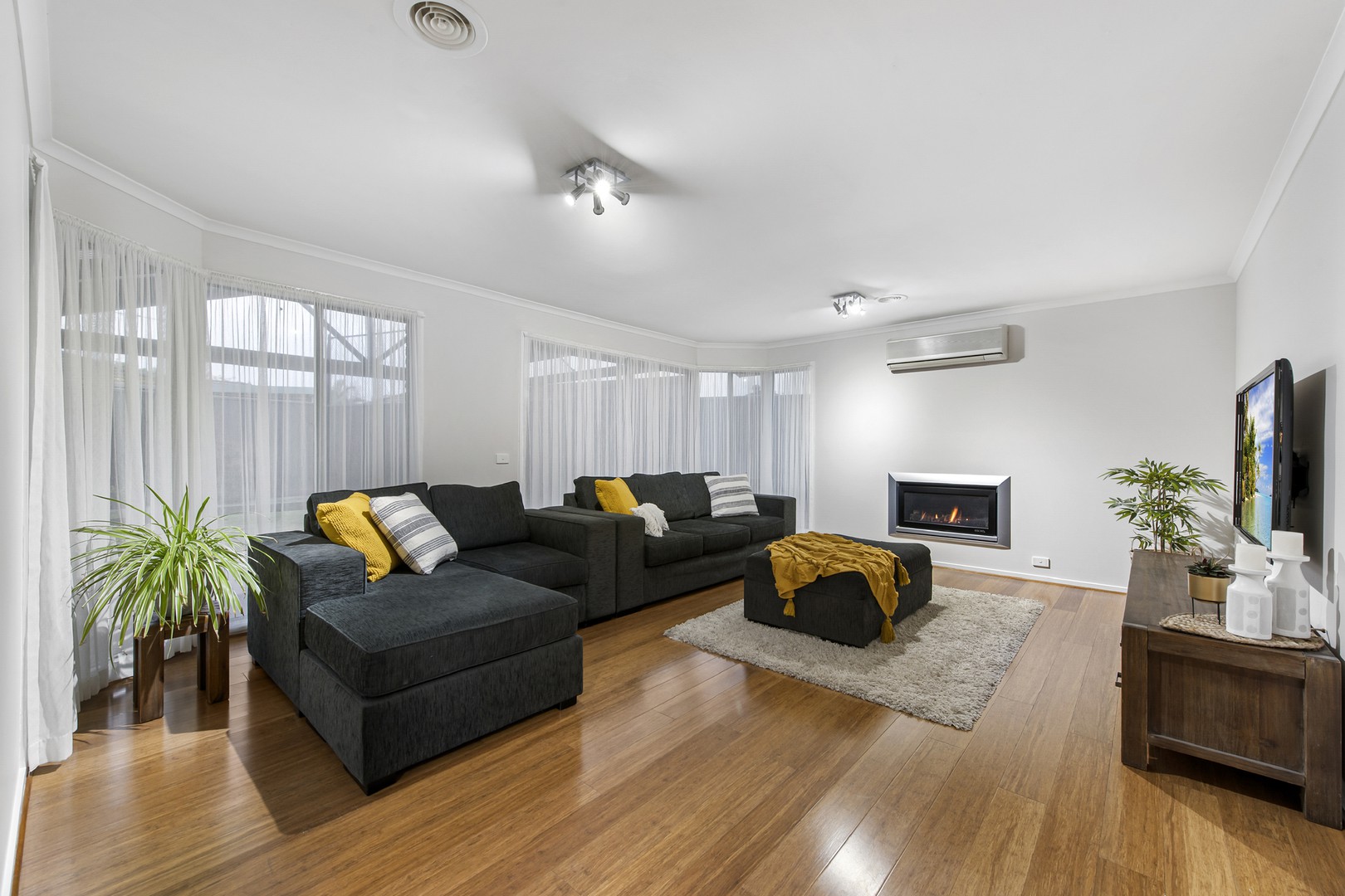 25 Panorama DriveHillside, VIC 3037, Hillside - Thumbnail 2