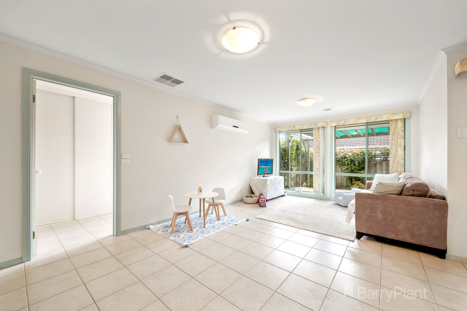 13 Pembury CourtNarre Warren South, VIC 3805, Narre Warren South - Thumbnail 6