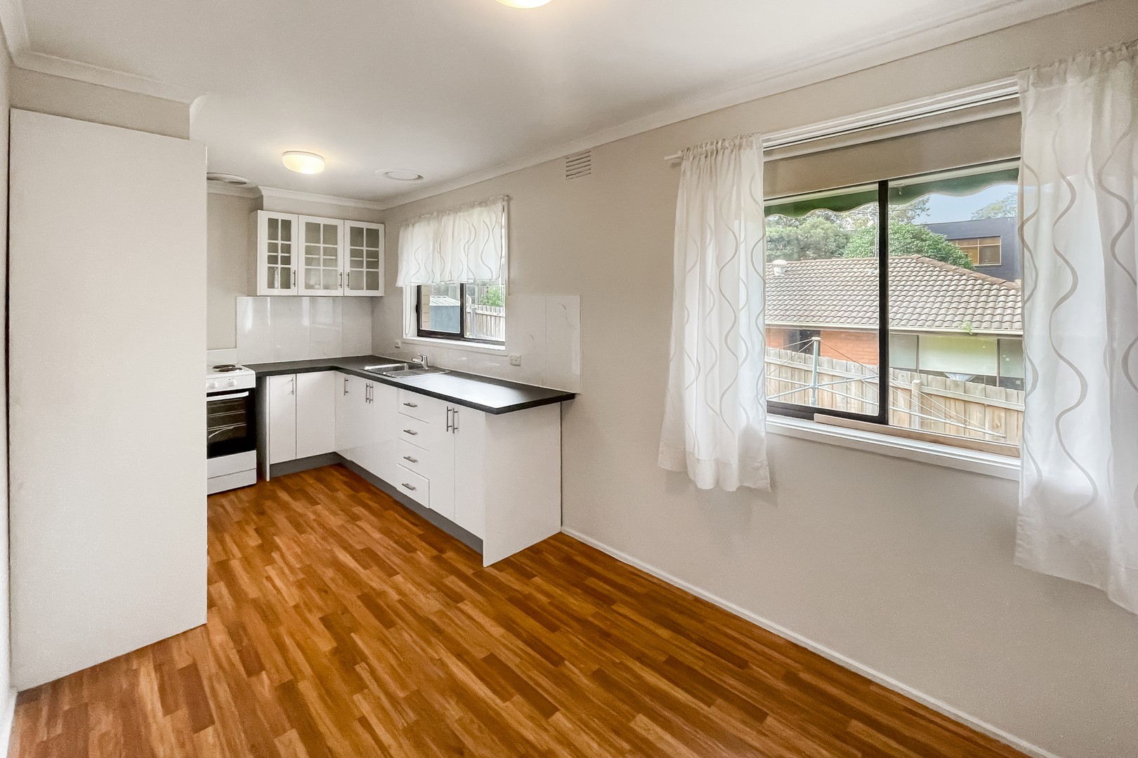 1/10 Hyde StreetDiamond Creek, VIC 3089, Diamond Creek - Thumbnail 4