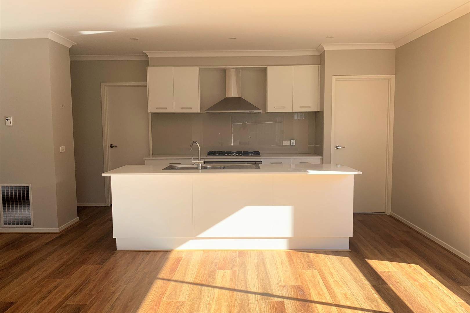 4 Oxbow Street, Mickleham, VIC 3064 - Thumbnail 2 - 26/09/2021