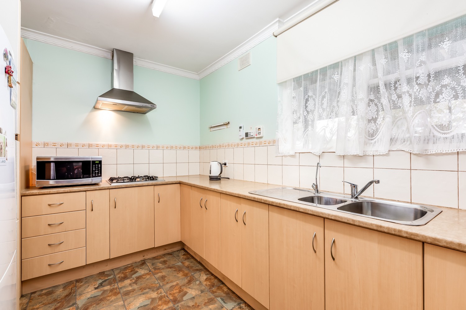 17 Tatiara DriveBanksia Park, SA 5091, Banksia Park - Thumbnail 4
