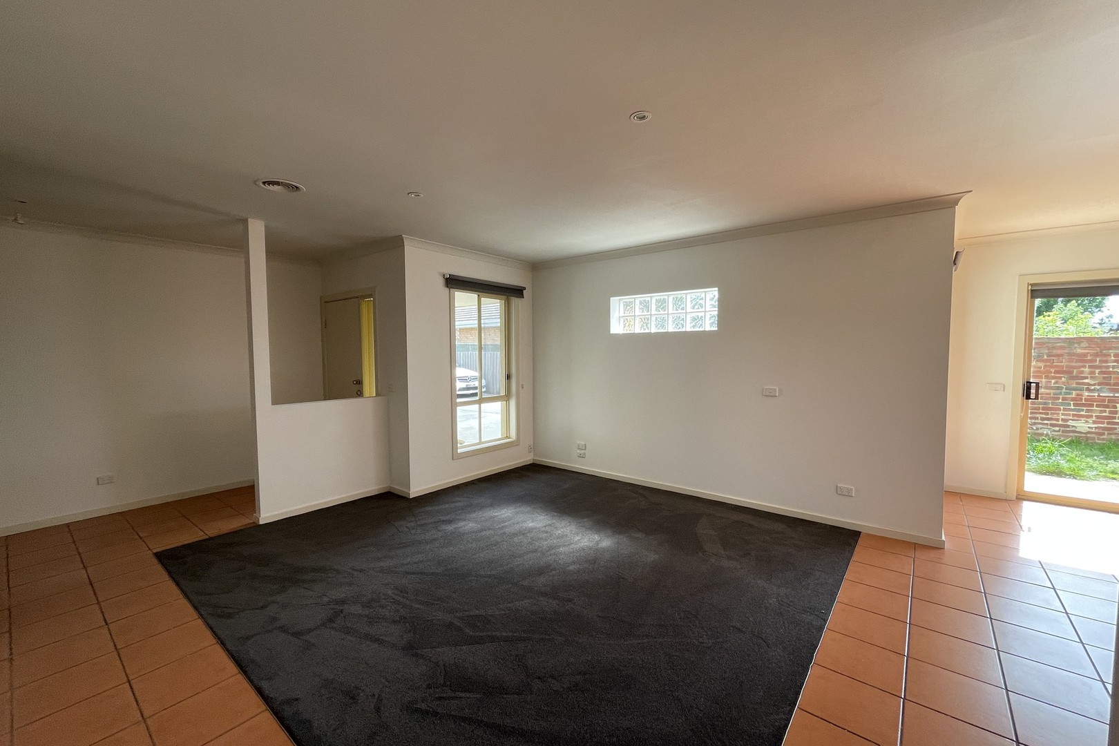 2/104 Cheddar Road, Reservoir, VIC 3073 - Thumbnail 2 - 27/09/2021