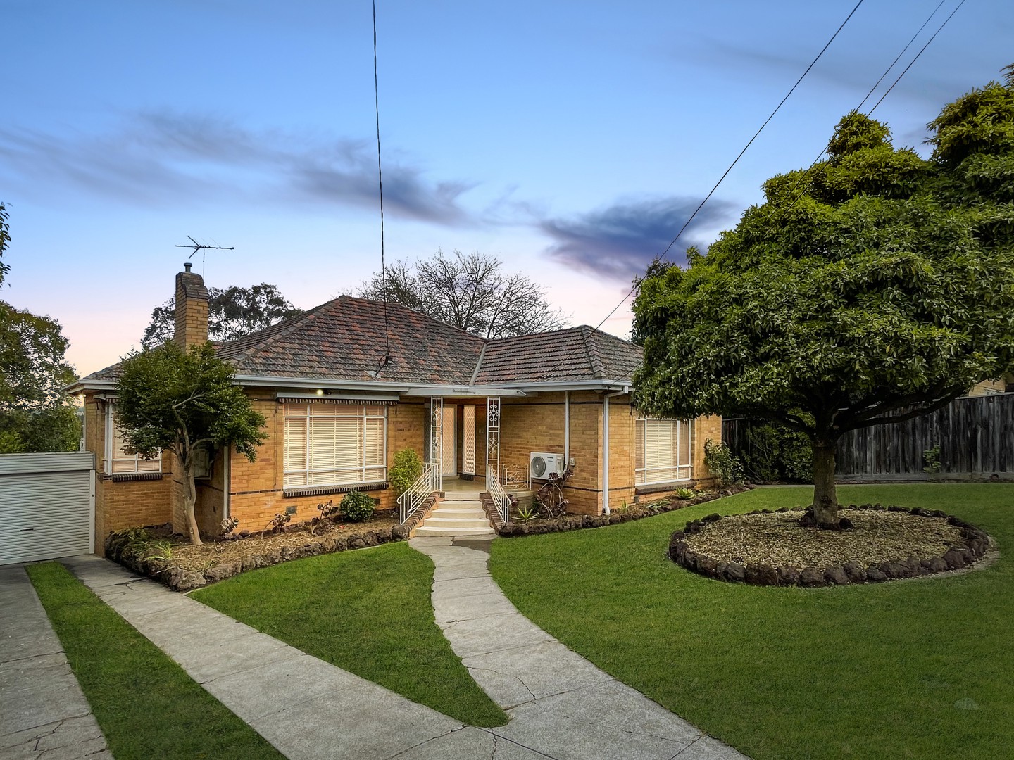 17 Millicent Street, Rosanna, VIC 3084, Rosanna - Thumbnail 2