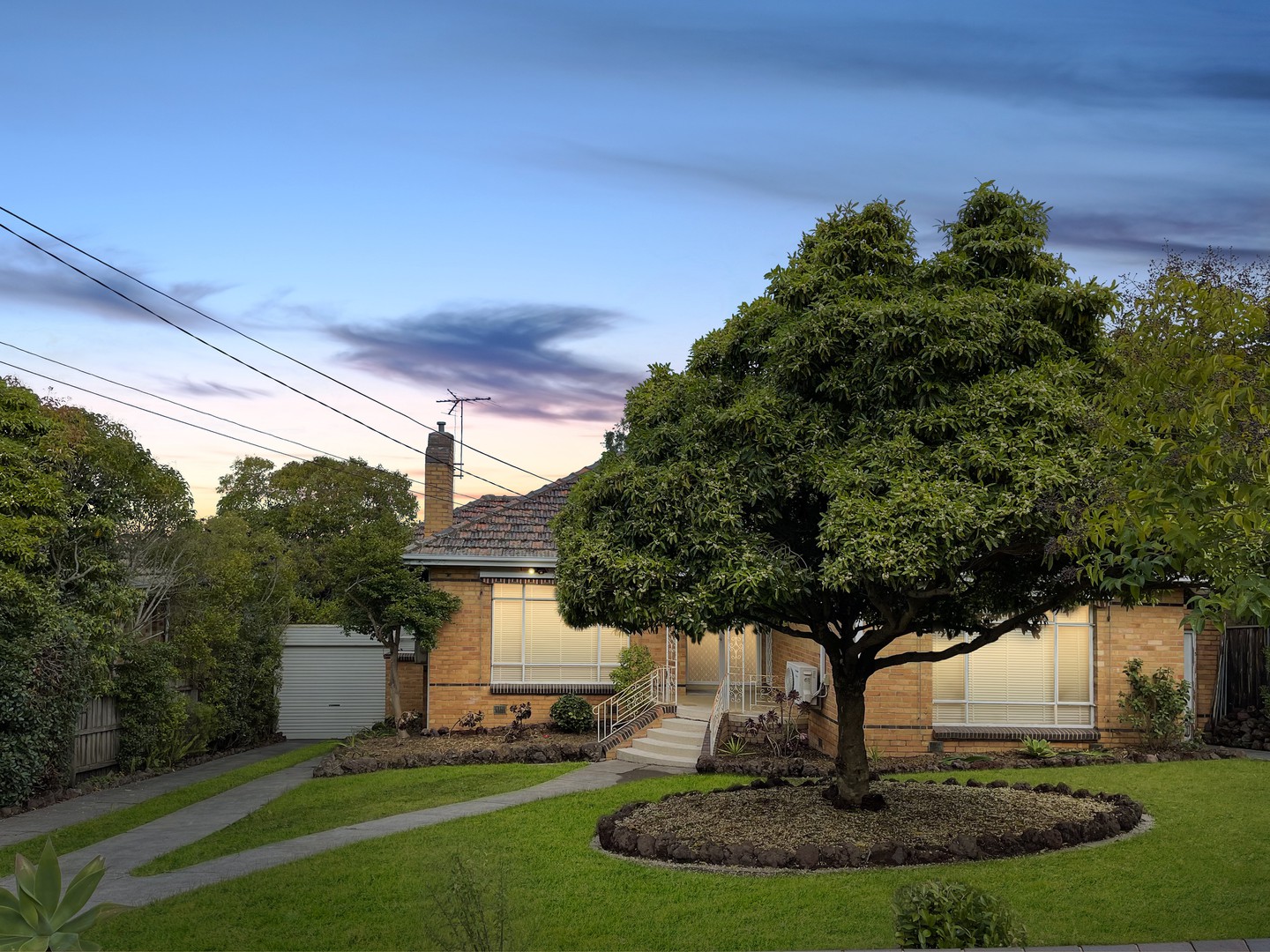17 Millicent Street, Rosanna, VIC 3084, Rosanna - Thumbnail 3