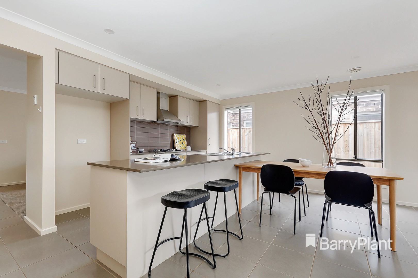 92 Lemonwood DriveGreenvale, VIC 3059, Greenvale - Thumbnail 6