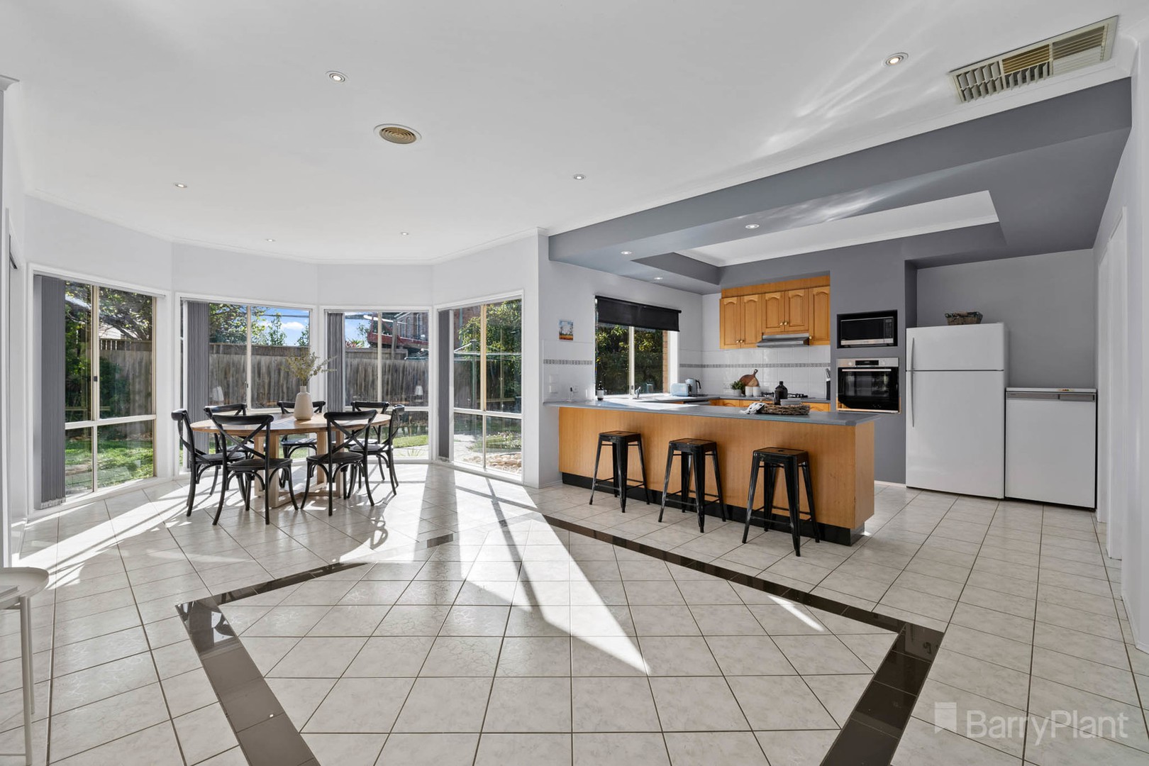 5 Deakin CourtBerwick, VIC 3806, Berwick - Thumbnail 5