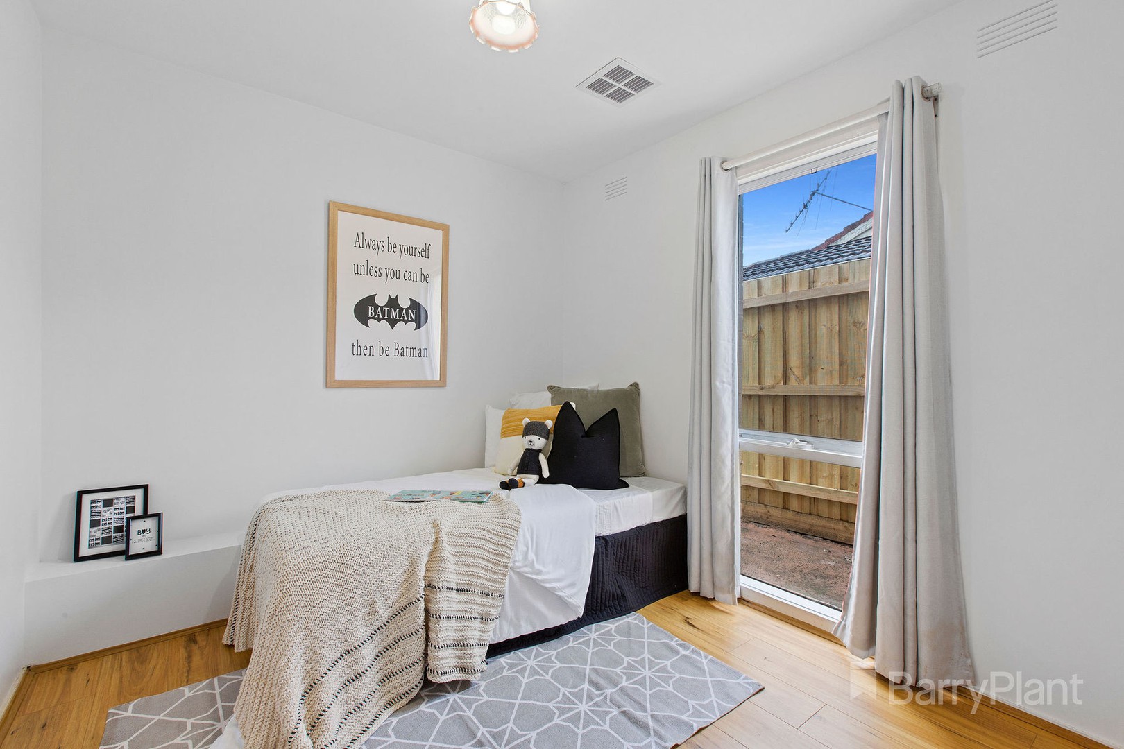 15 Oaklands CrescentFrankston, VIC 3199, Frankston - Thumbnail 8