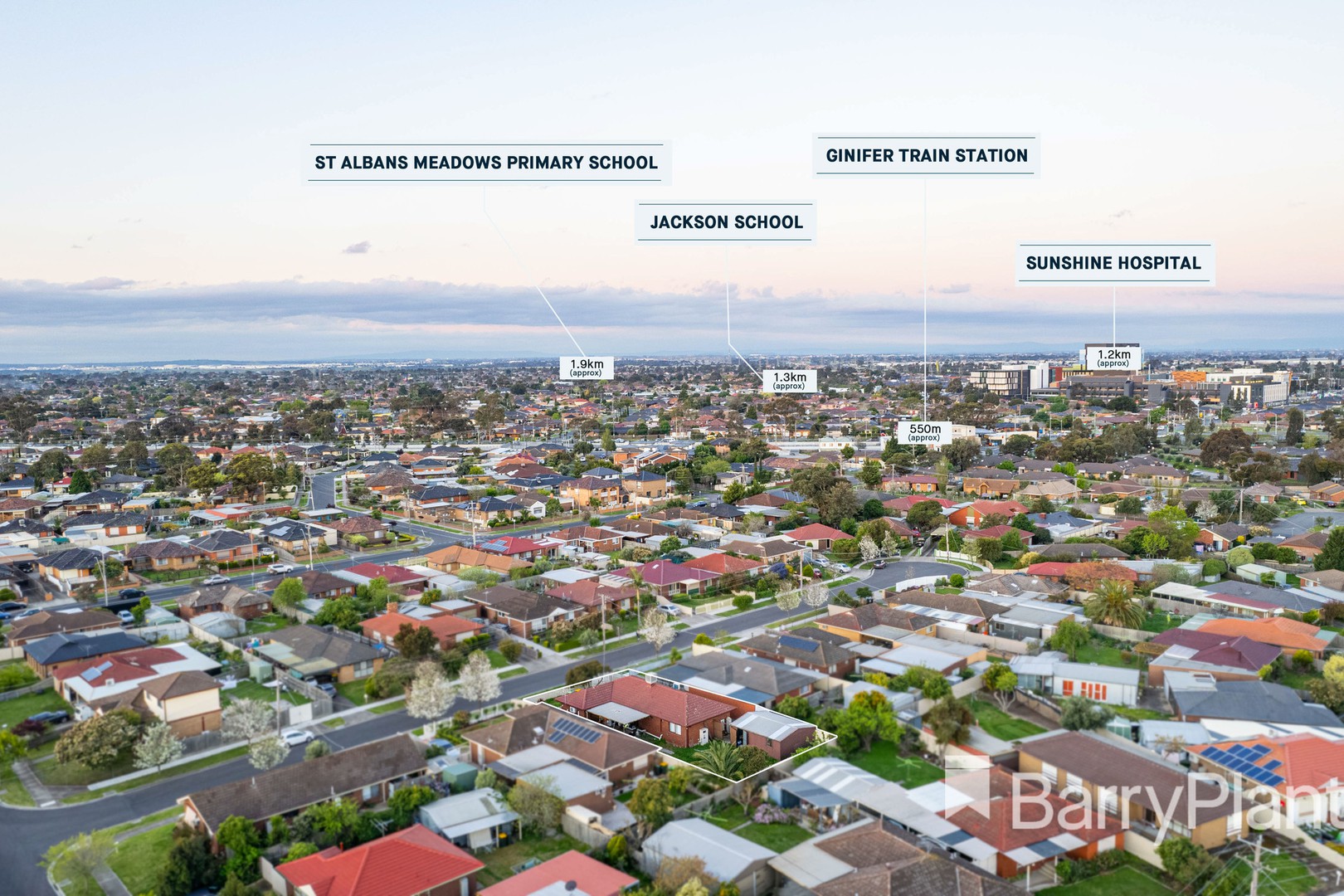 18 Clarice CloseSt Albans, VIC 3021, St Albans - Thumbnail 3