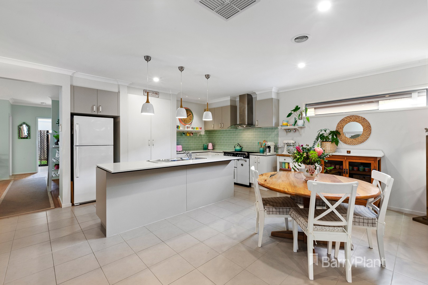 8 Spirit  AvenueDoreen, VIC 3754, Doreen - Thumbnail 2