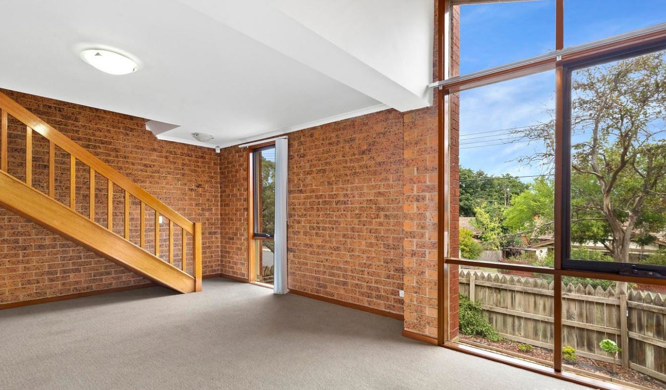 1/6 Howard Street, Box Hill, VIC 3128 - Thumbnail 2 - 28/09/2021
