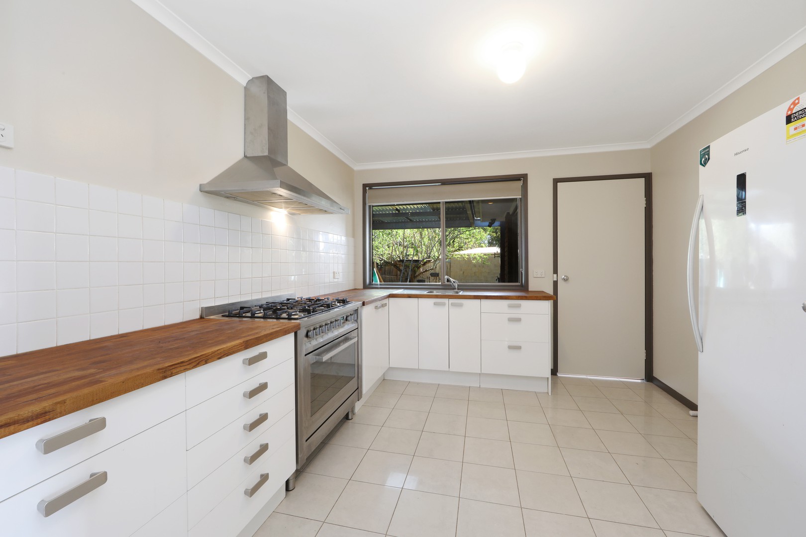 44 Corhanwarrabul CloseRowville, VIC 3178, Rowville - Thumbnail 3