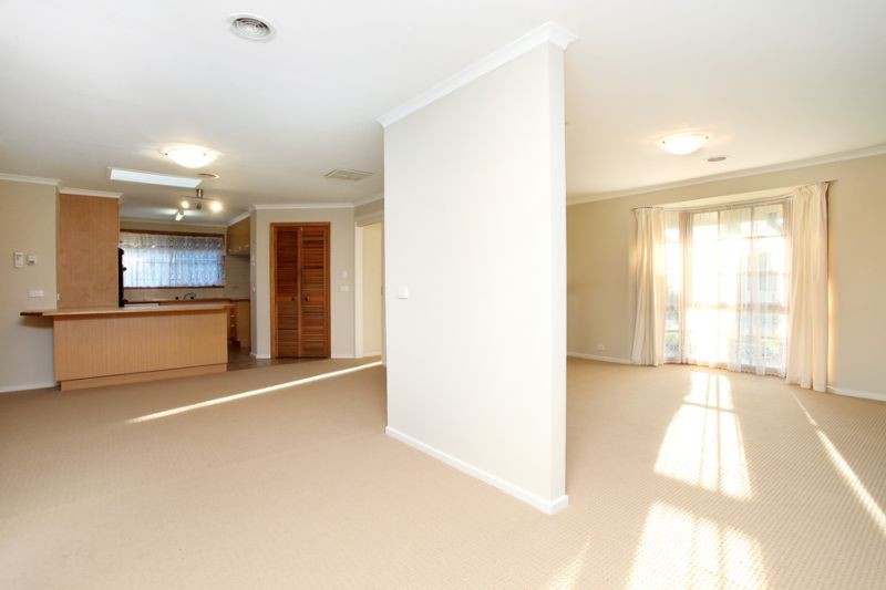 158 Rosella Avenue, Werribee, VIC 3030 - Thumbnail 1 - 28/09/2021