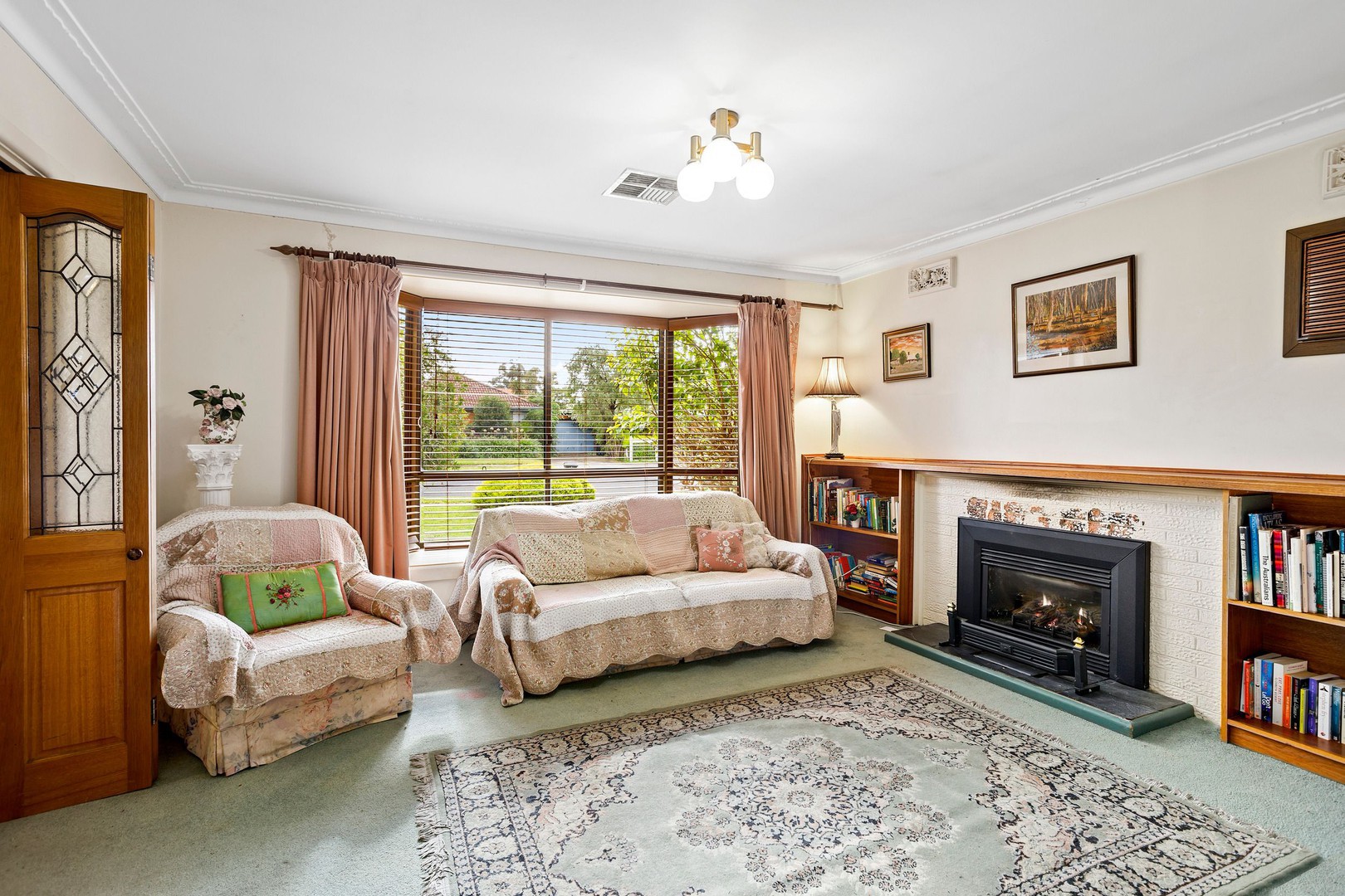 21 Fawkner Crescent, Keilor East, VIC 3033 - Thumbnail 1 - 29/09/2021