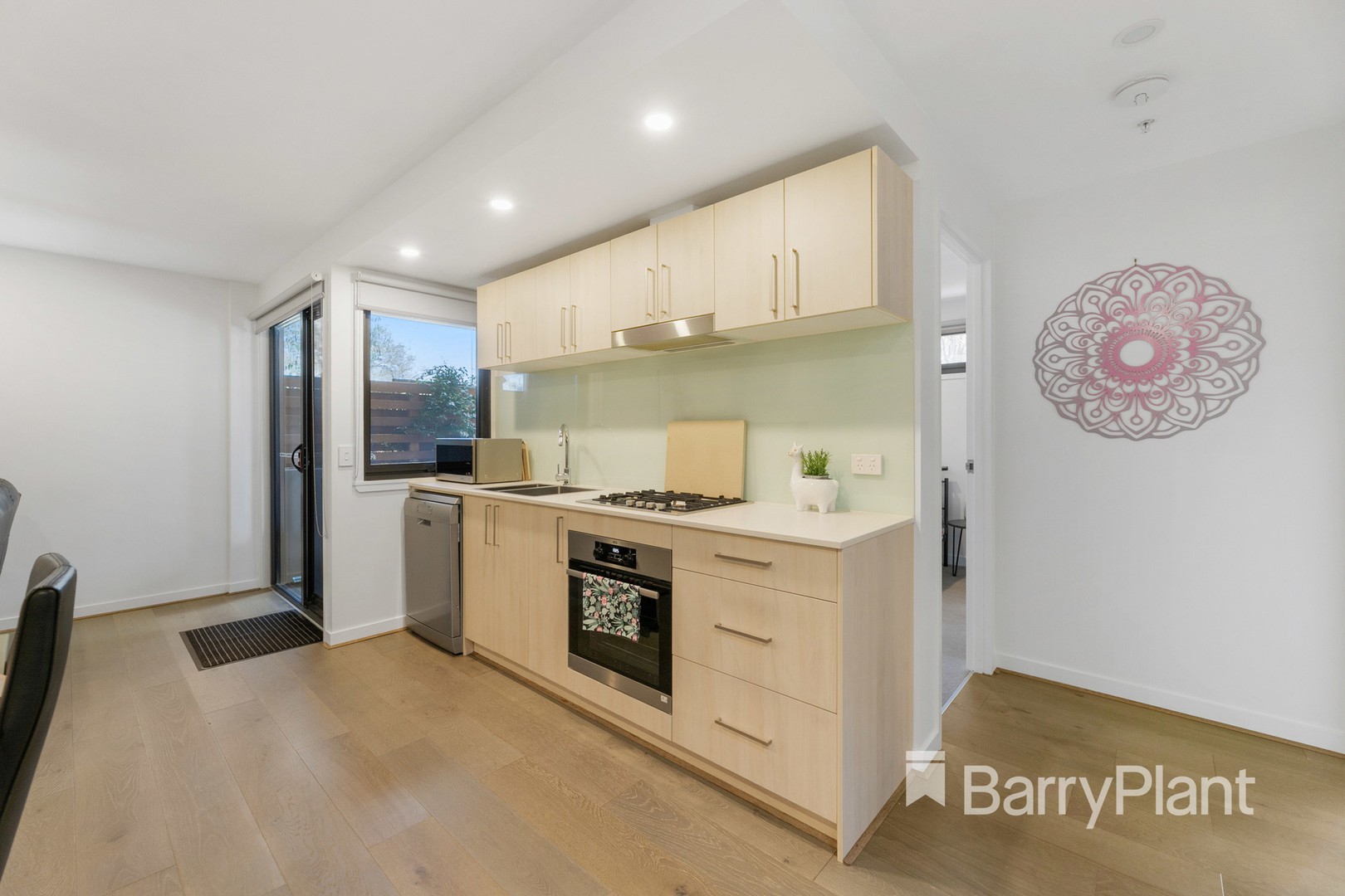 7/4-6 Alfrick RoadCroydon, VIC 3136, Croydon - Thumbnail 3