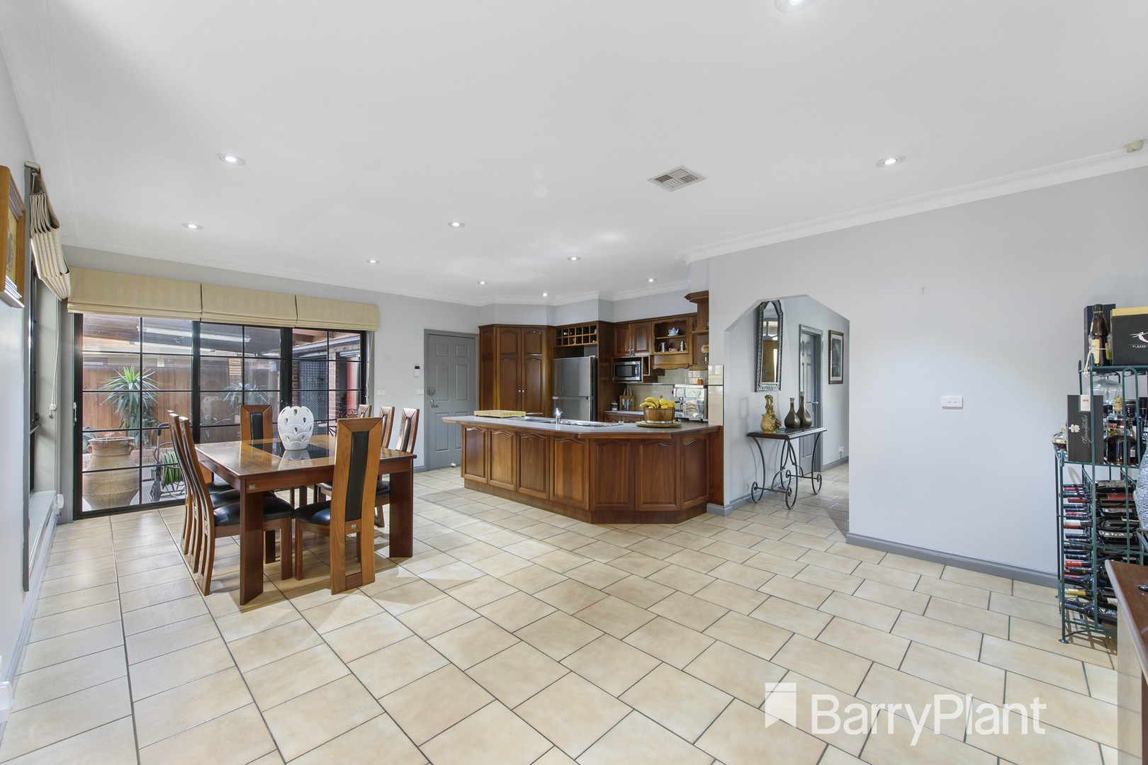 32 Hastings AvenueHoppers Crossing, VIC 3029, Hoppers Crossing - Thumbnail 8