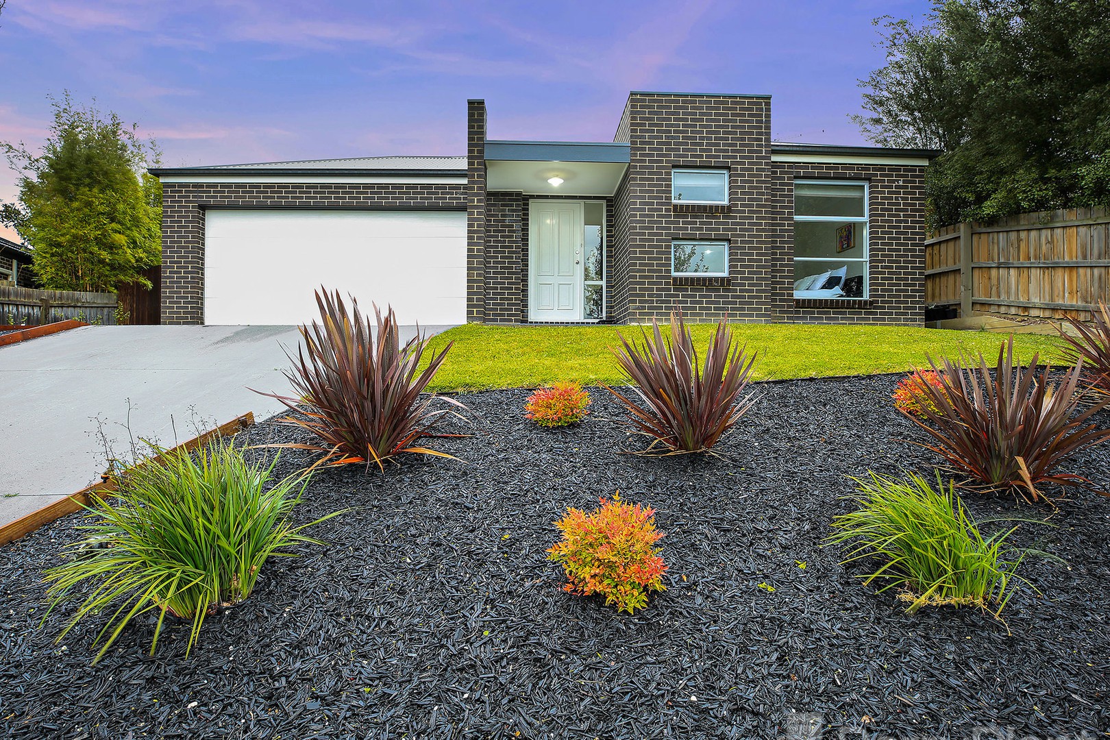 5 Midsummer LaneDrouin, VIC 3818
