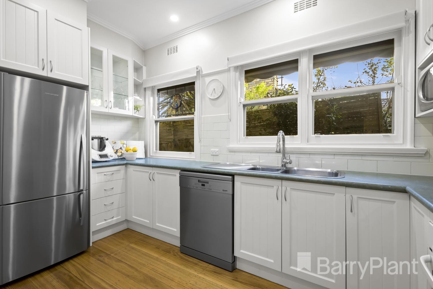 29 Devonshire RoadWatsonia, VIC 3087, Watsonia - Thumbnail 3