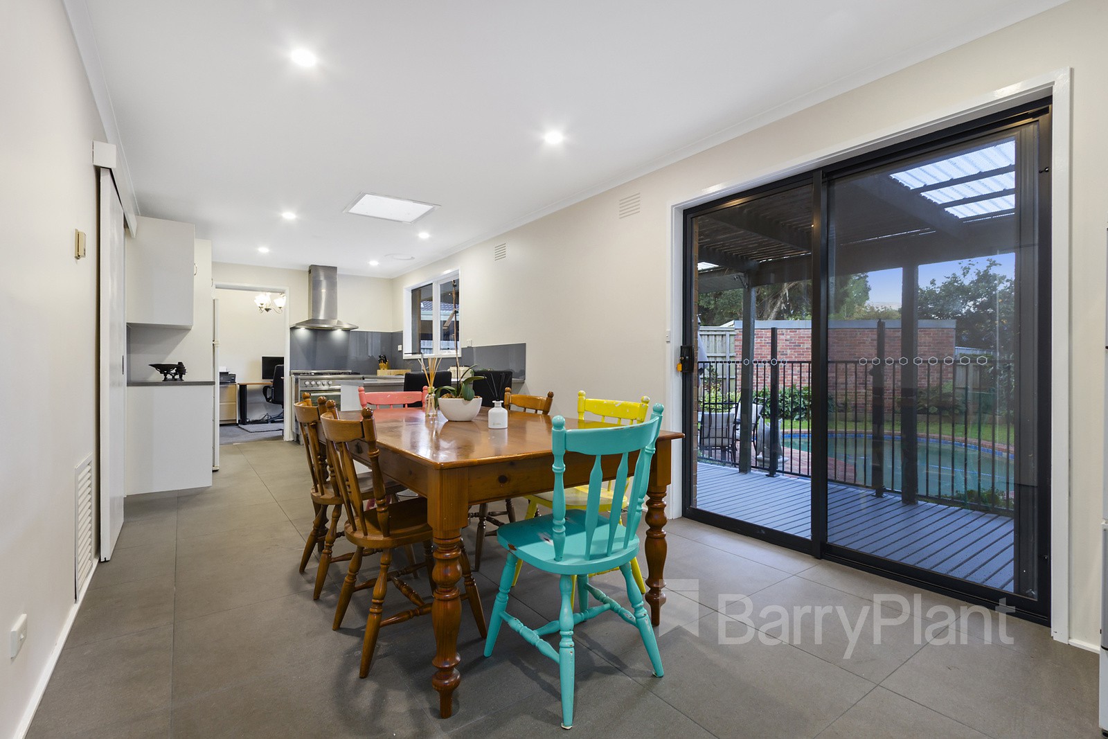 15 Coachmans SquareWantirna, VIC 3152, Wantirna - Thumbnail 4