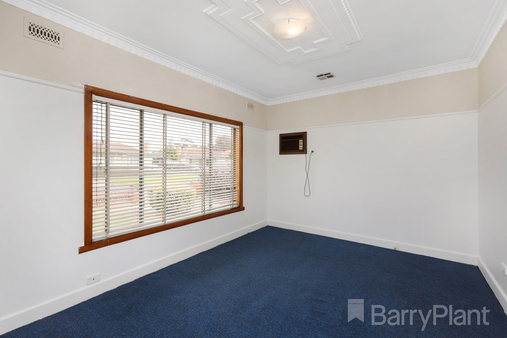 120 McLaughlin  Street, Ardeer, VIC 3022 - Thumbnail 2 - 30/09/2021