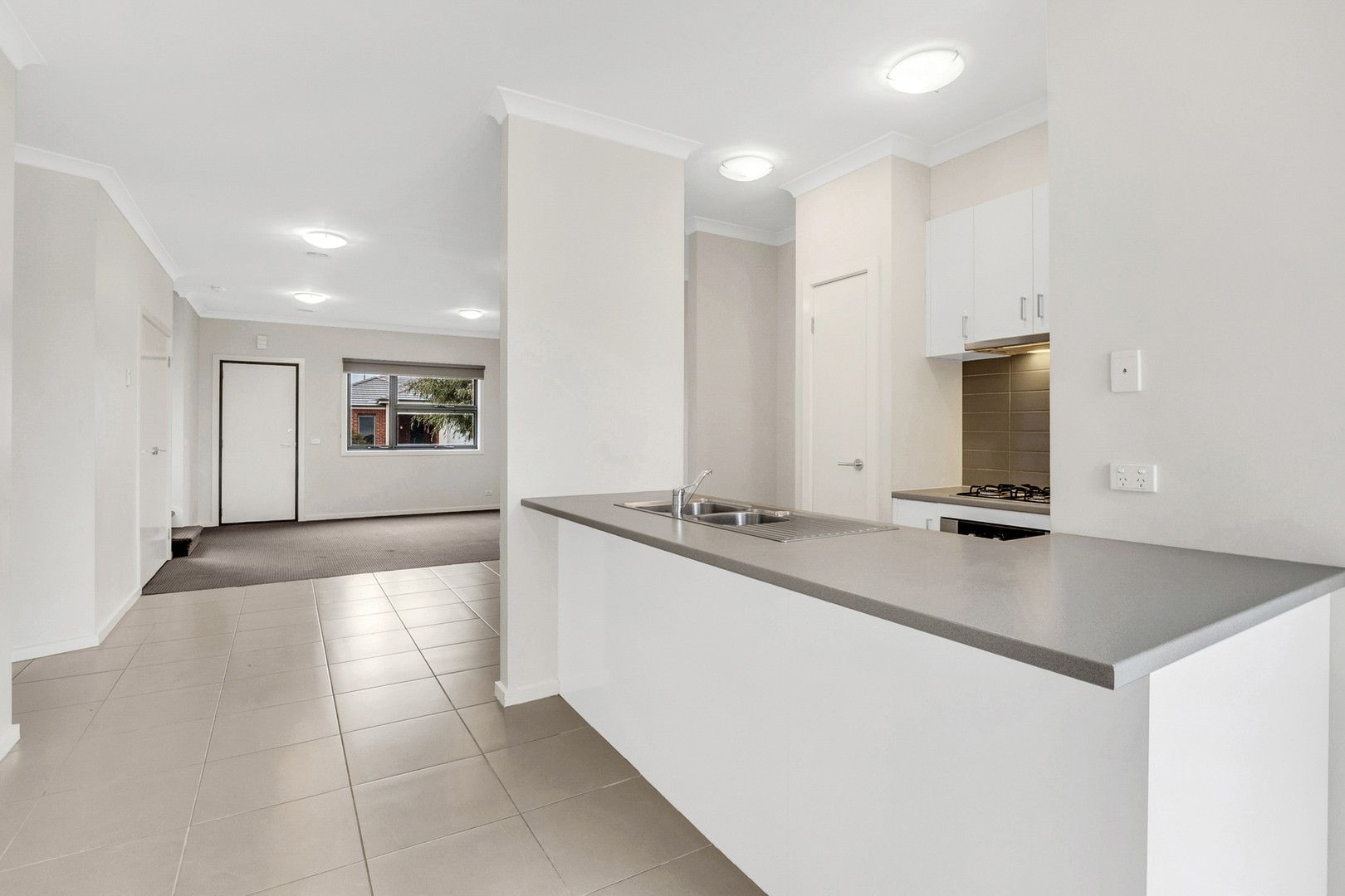 5 Hedland CourtCraigieburn, VIC 3064, Craigieburn - Thumbnail 3
