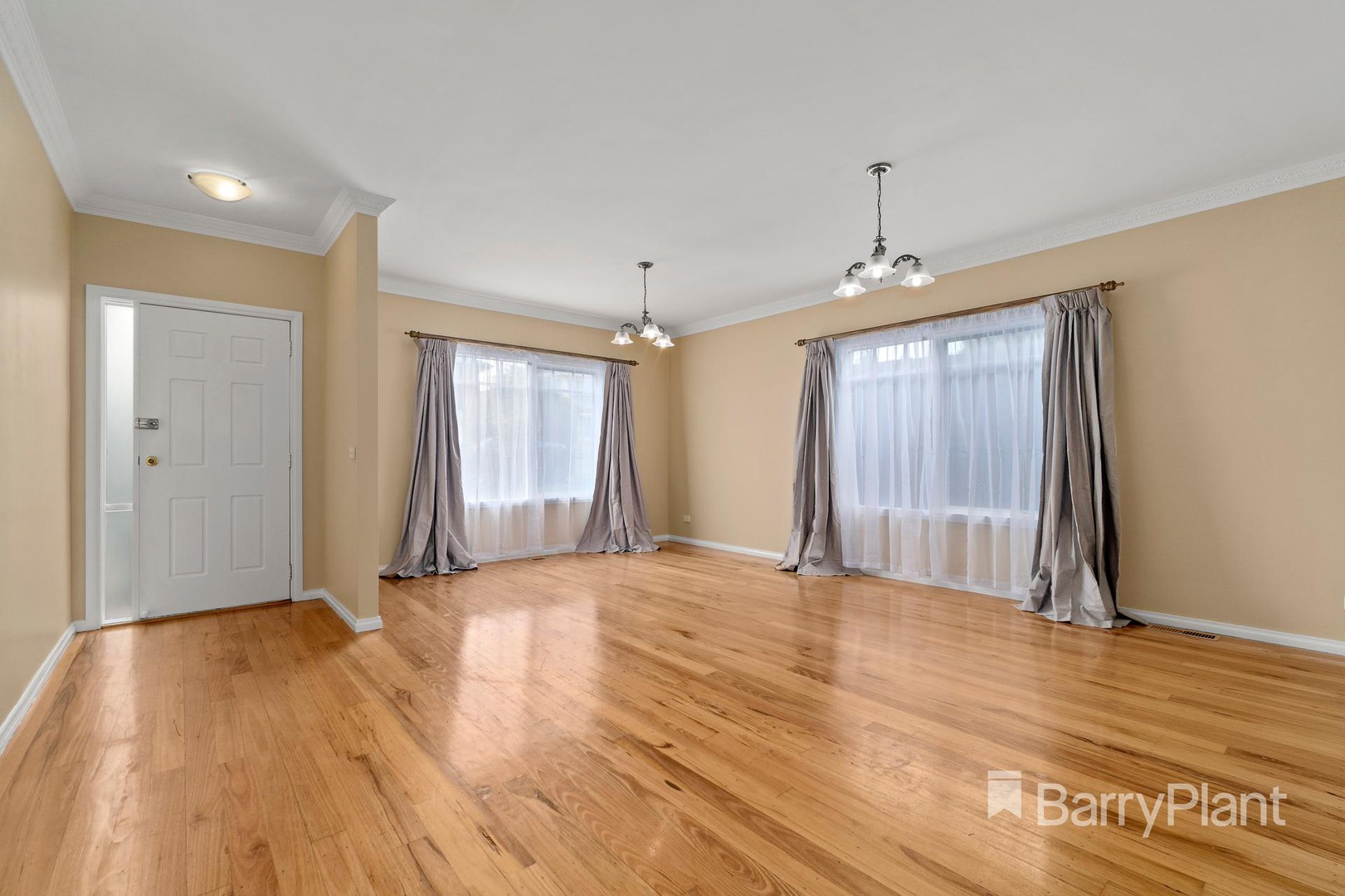 1/99 Martins  Lane, Viewbank, VIC 3084, Viewbank - Thumbnail 4