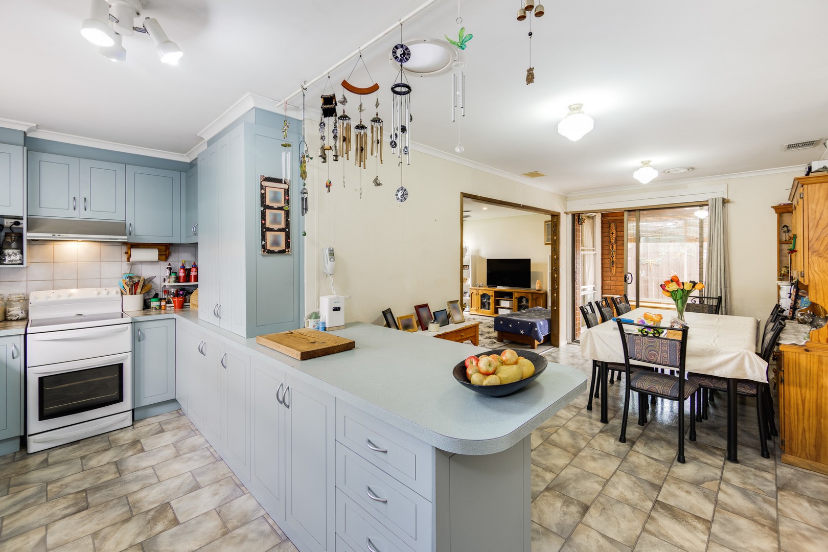 2 Halliwell CourtCorio, VIC 3214, Corio - Thumbnail 2