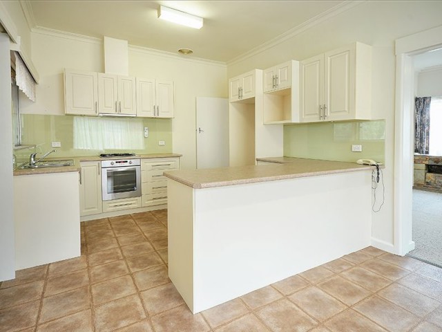 79 Wyong  Street, Keilor East, VIC 3033, Keilor East - Thumbnail 5