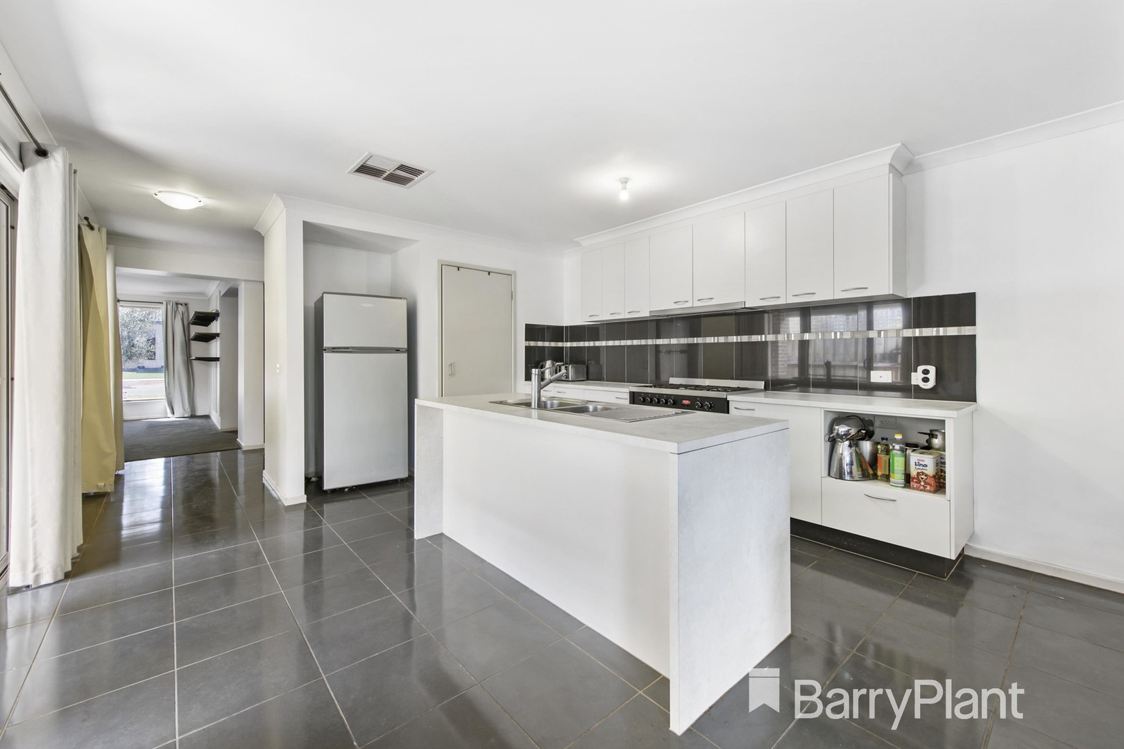 75 Oakpark DriveHarkness, VIC 3337, Harkness - Thumbnail 2