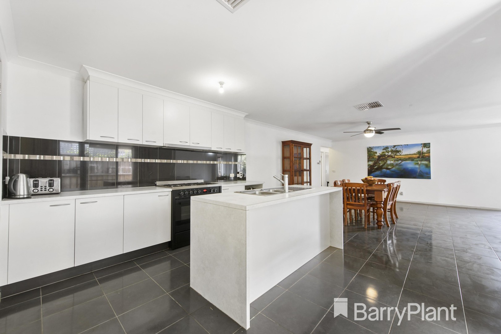 75 Oakpark DriveHarkness, VIC 3337, Harkness - Thumbnail 4