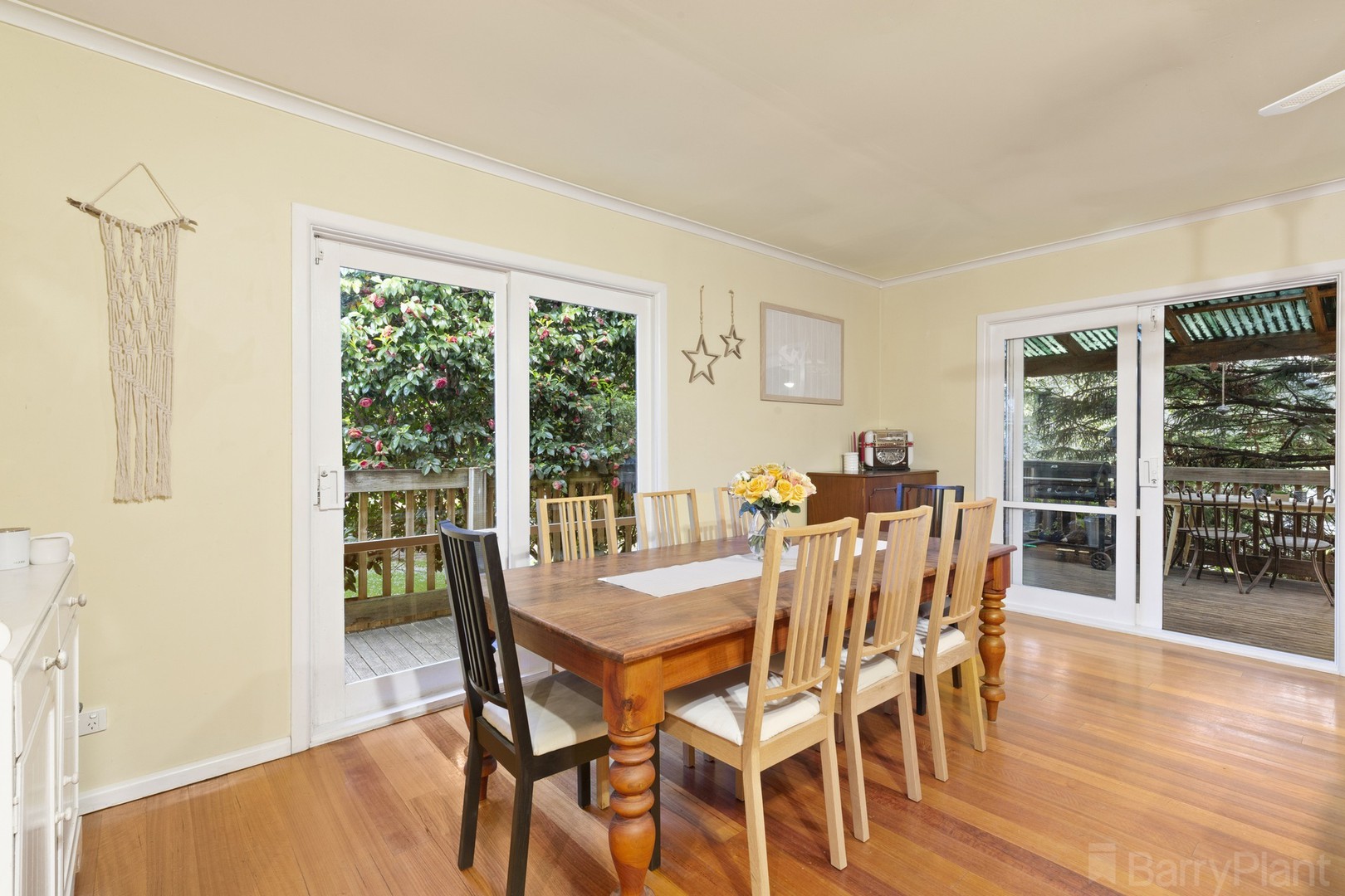 25 Alvena CrescentHeathmont, VIC 3135, Heathmont - Thumbnail 4
