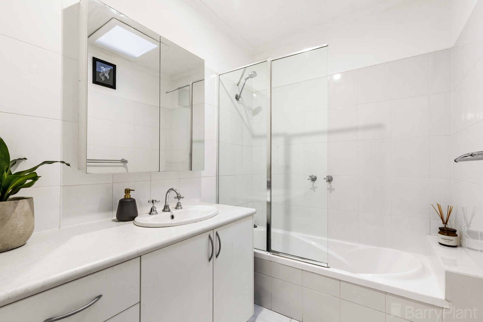 25 Alvena CrescentHeathmont, VIC 3135, Heathmont - Thumbnail 8