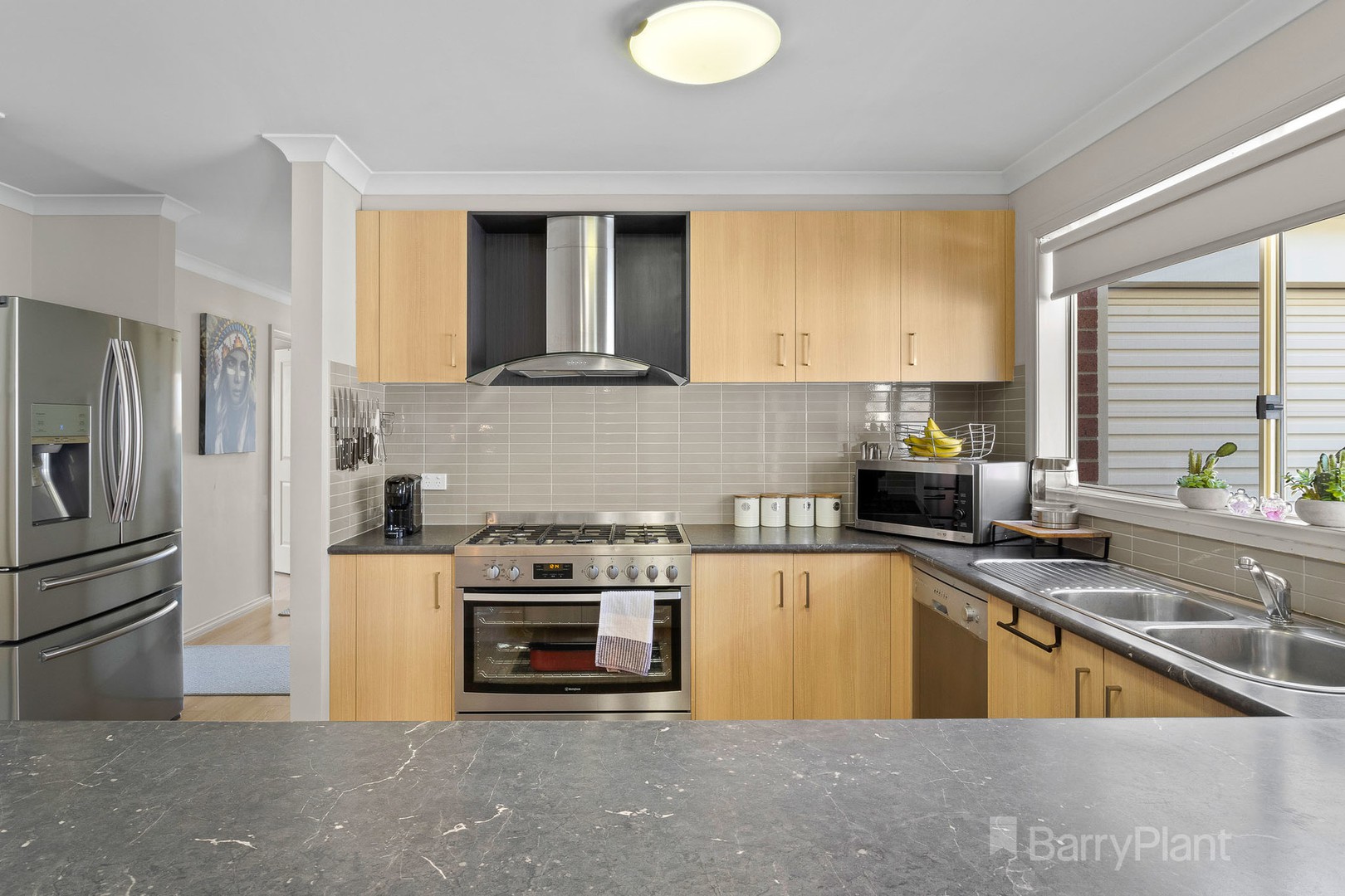 7 Donohue StreetCranbourne East, VIC 3977, Cranbourne East - Thumbnail 3