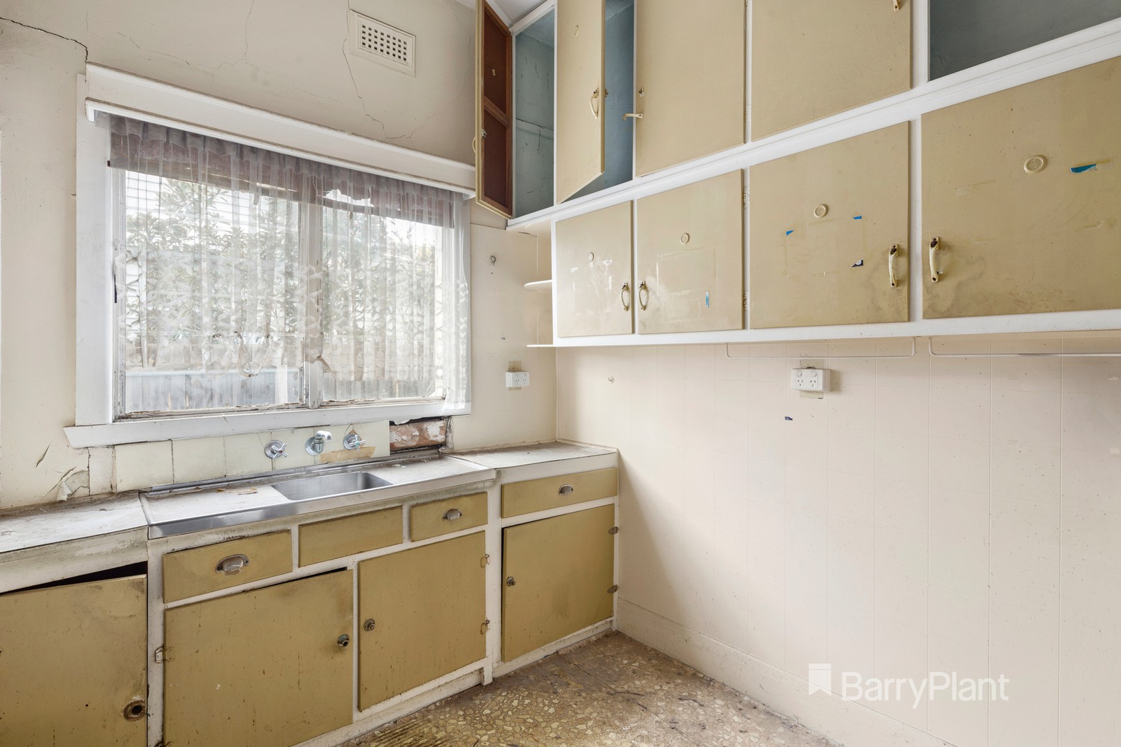 21 Darlington GroveCoburg, VIC 3058, Coburg - Thumbnail 3