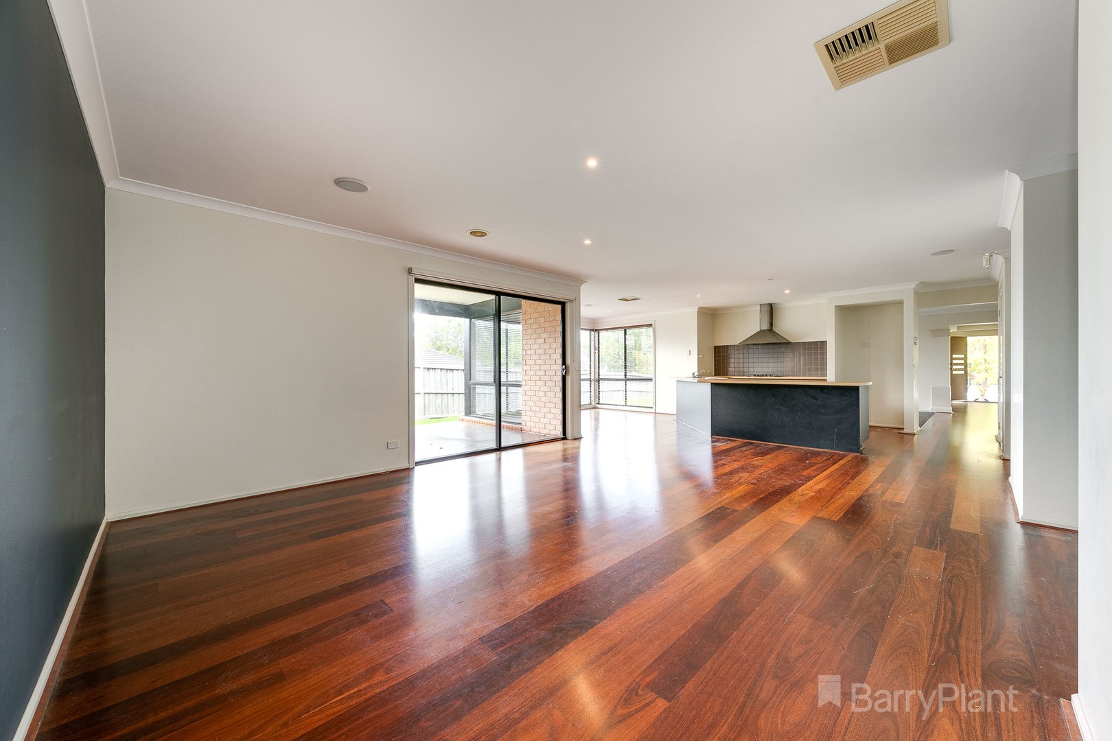 18 Braybrook Drive, Narre Warren South, VIC 3805 - Thumbnail 1 - 01/10/2021