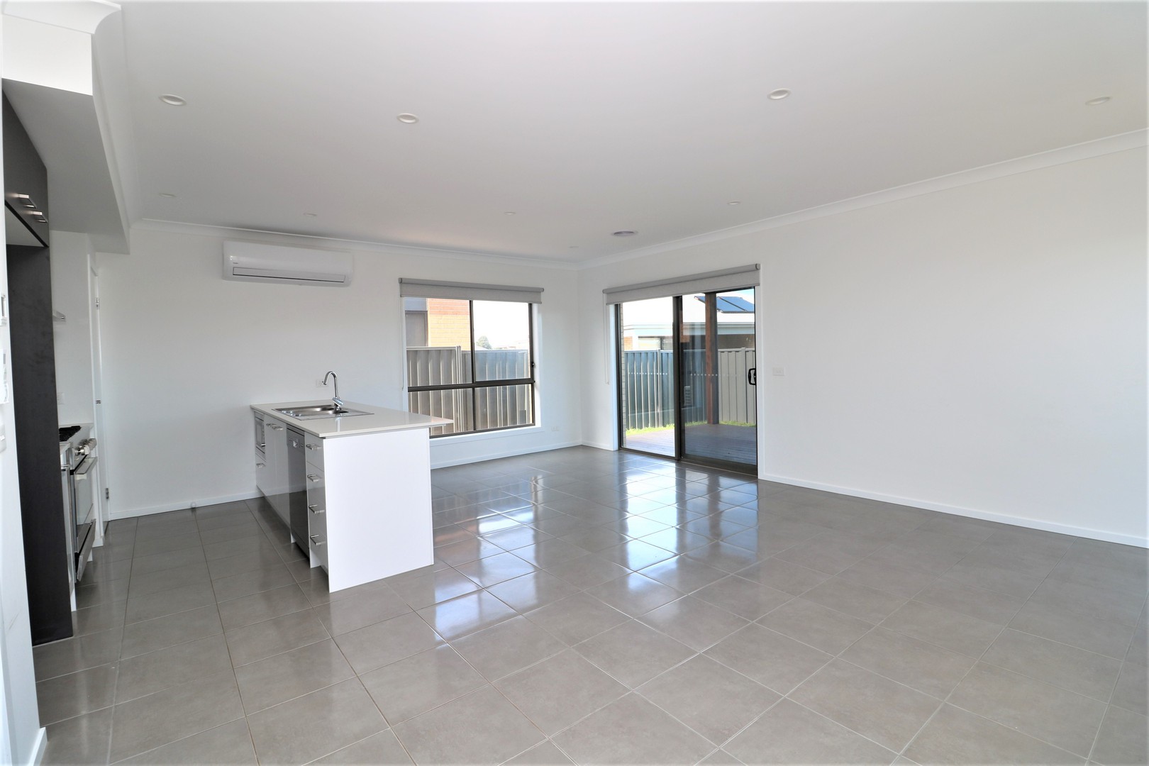 7 Commander Way, Corio, VIC 3214 - Thumbnail 2 - 04/10/2021