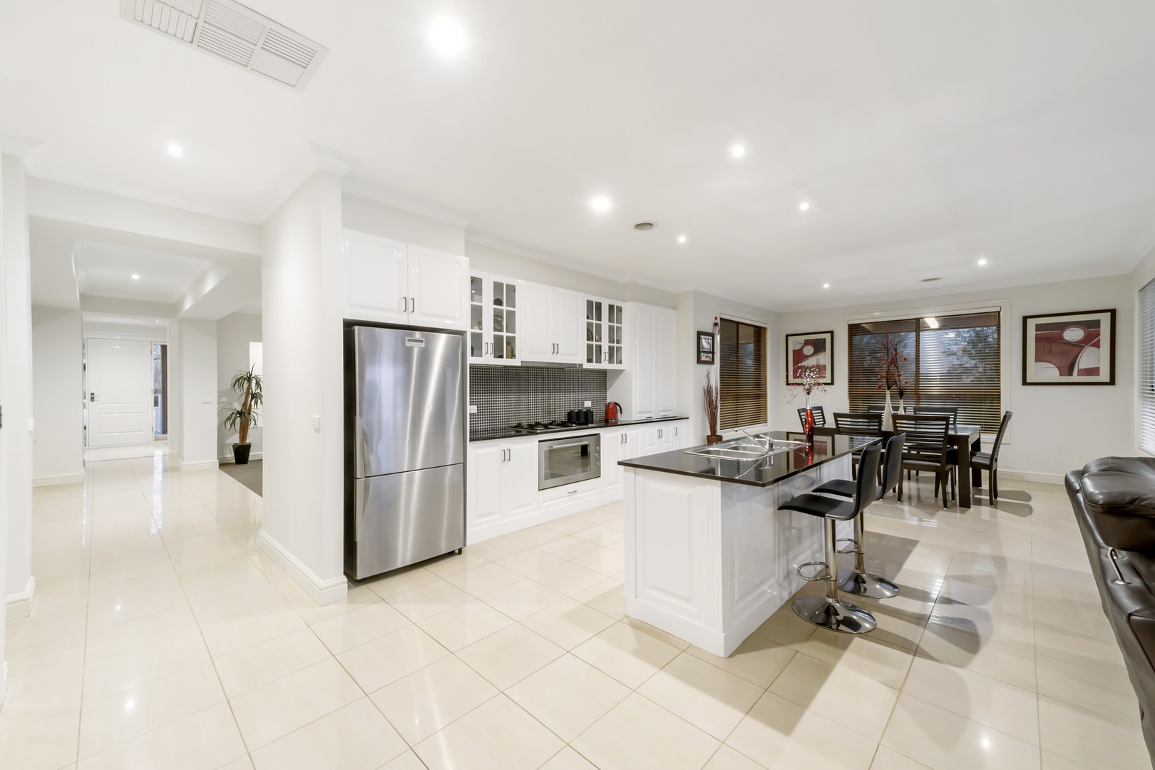 6 Salisbury CourtHillside, VIC 3037, Hillside - Thumbnail 5