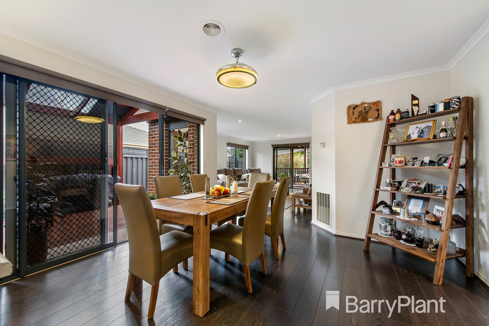 10 Bellfield CourtManor Lakes, VIC 3024, Manor Lakes - Thumbnail 4