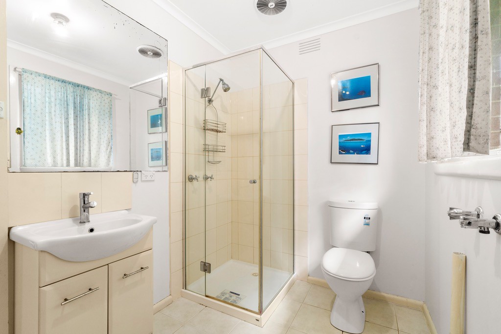 35 Tristania Street, Doncaster East, VIC 3109 - Thumbnail 2 - 05/10/2021