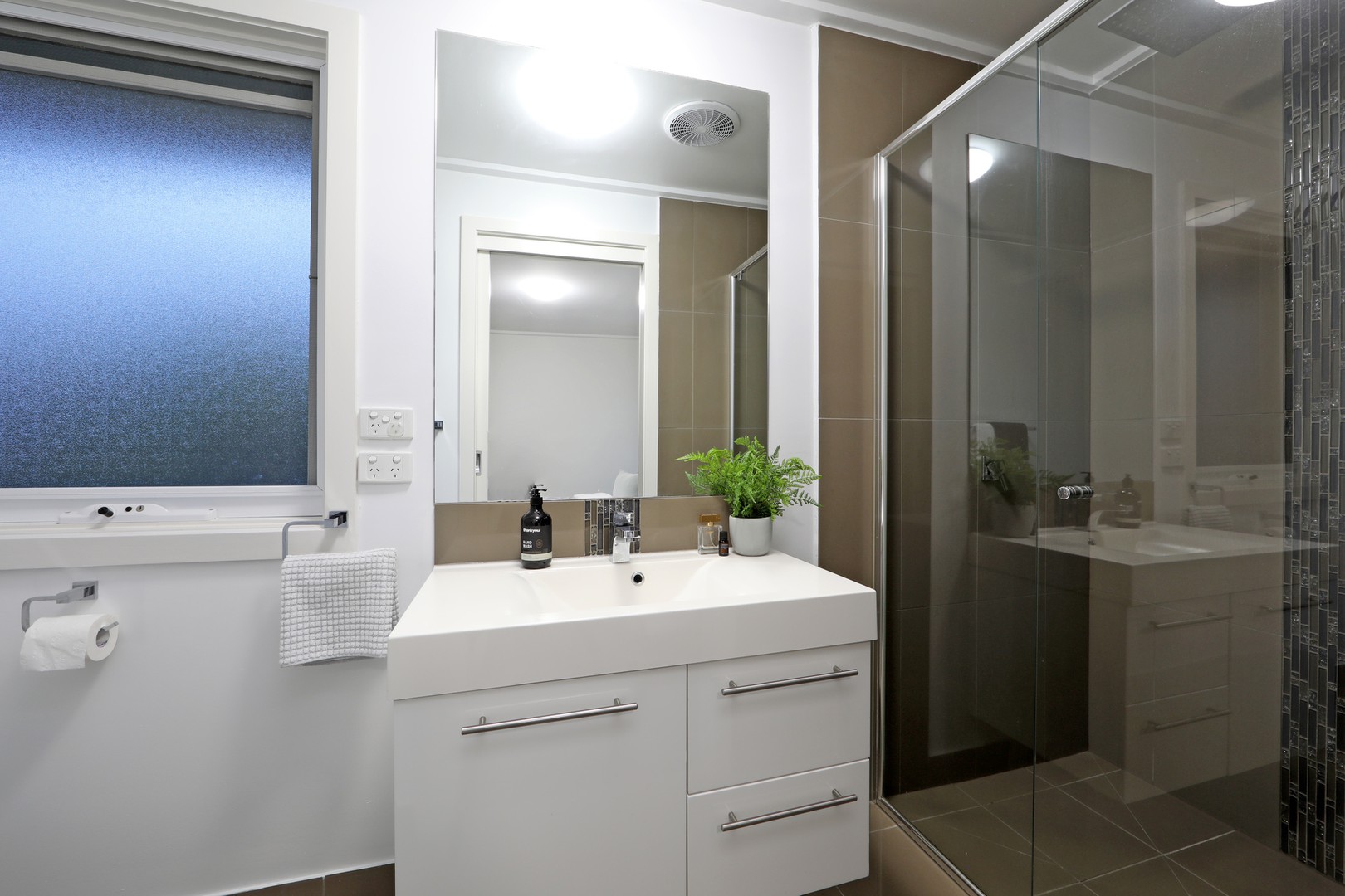 22 Mississippi CloseRowville, VIC 3178, Rowville - Thumbnail 8