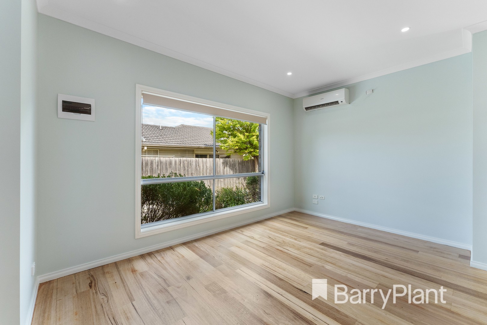 2/39 Glendenning StreetSt Albans, VIC 3021, St Albans - Thumbnail 4