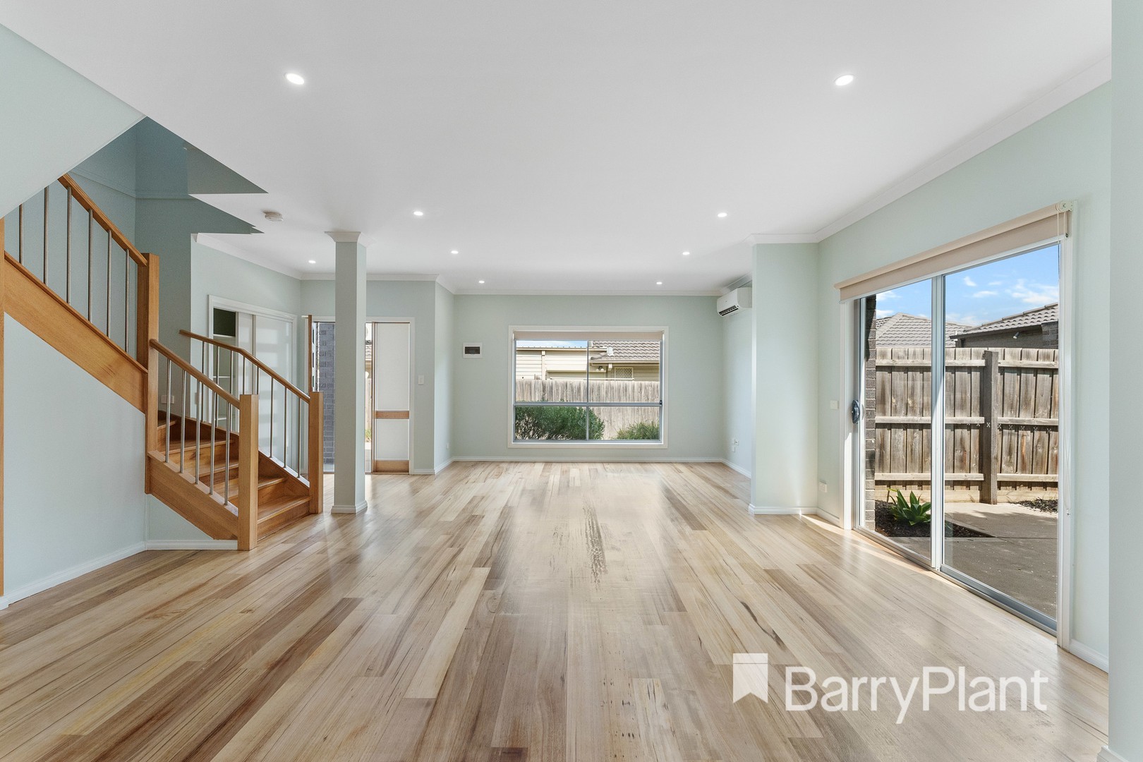 2/39 Glendenning StreetSt Albans, VIC 3021, St Albans - Thumbnail 6