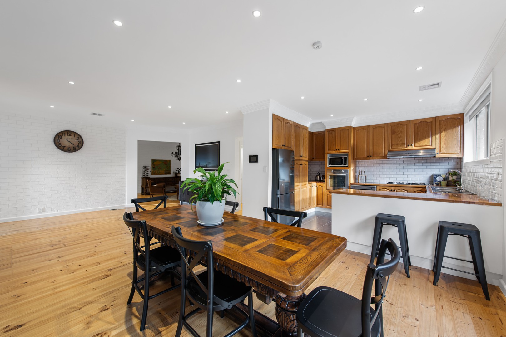 17 Lady Nelson WayKeilor Downs, VIC 3038, Keilor Downs - Thumbnail 3