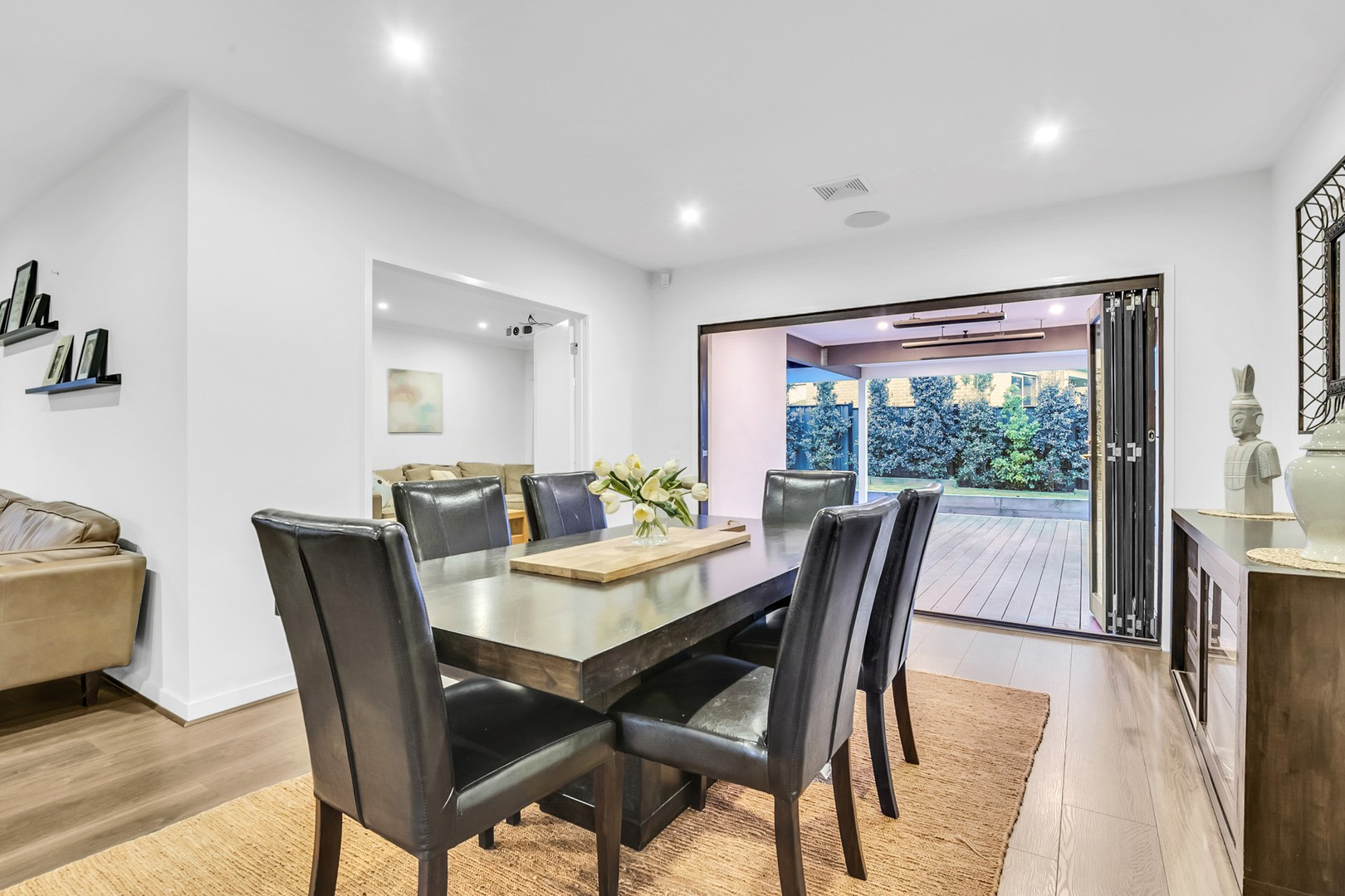 112 Grevillea StreetCraigieburn, VIC 3064, Craigieburn - Thumbnail 5