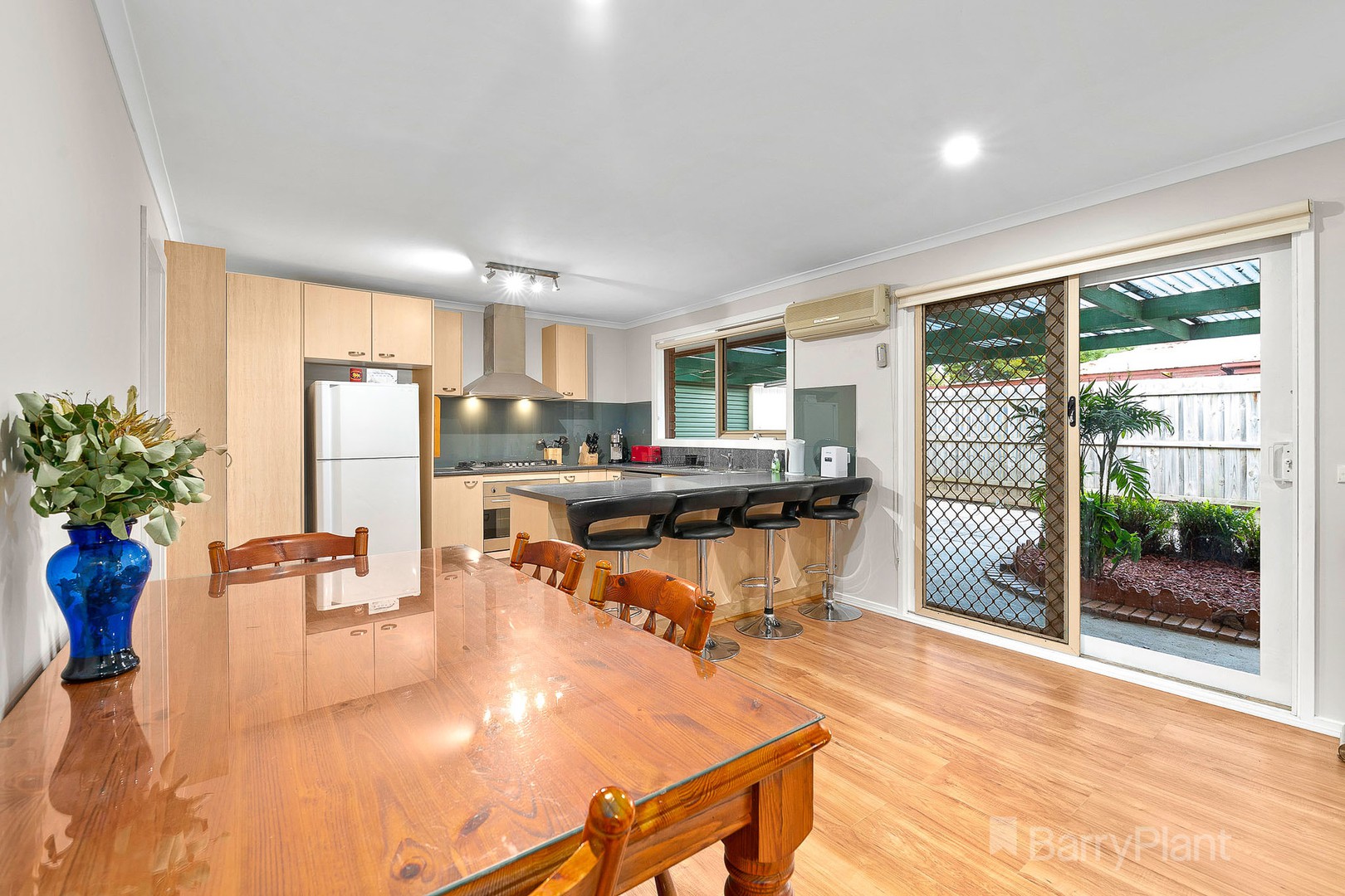 10 Smethurst AvenuePakenham, VIC 3810, Pakenham - Thumbnail 5