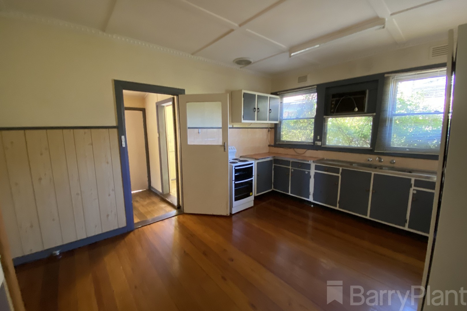 7 Garnett Street, Huntingdale, VIC 3166 - Thumbnail 2 - 07/10/2021