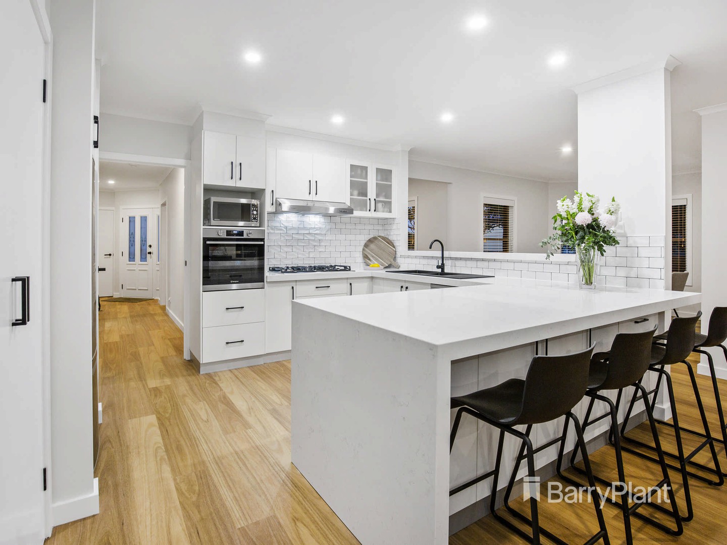 34 Tintagel WayMornington, VIC 3931, Mornington - Thumbnail 2