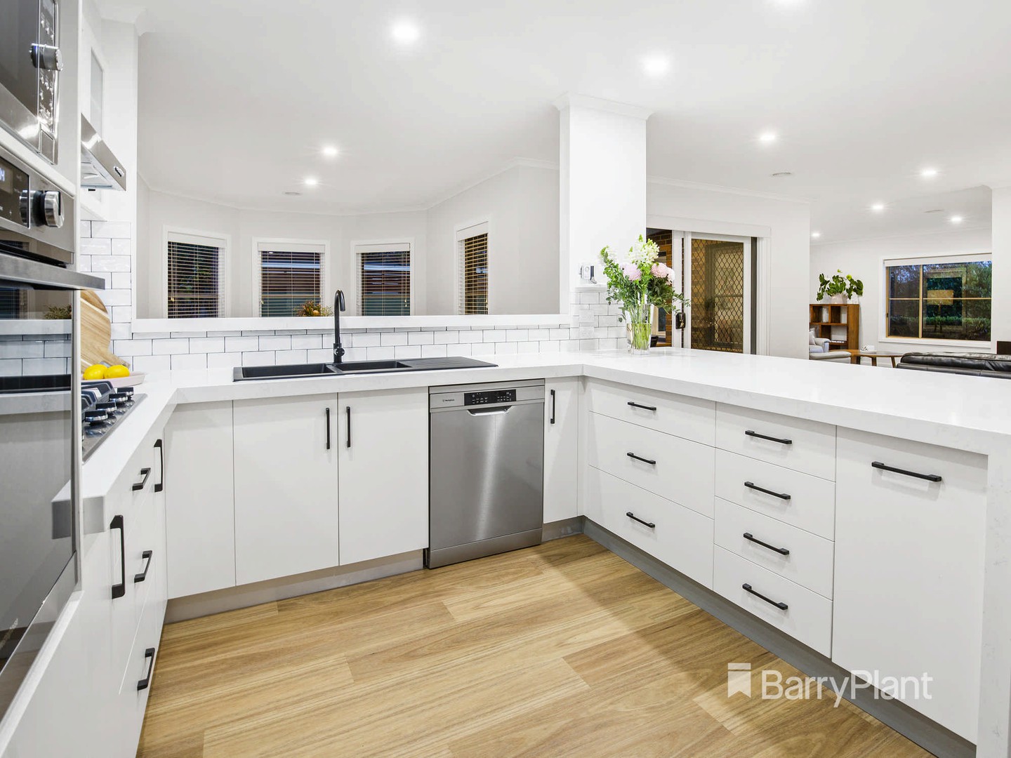 34 Tintagel WayMornington, VIC 3931, Mornington - Thumbnail 3