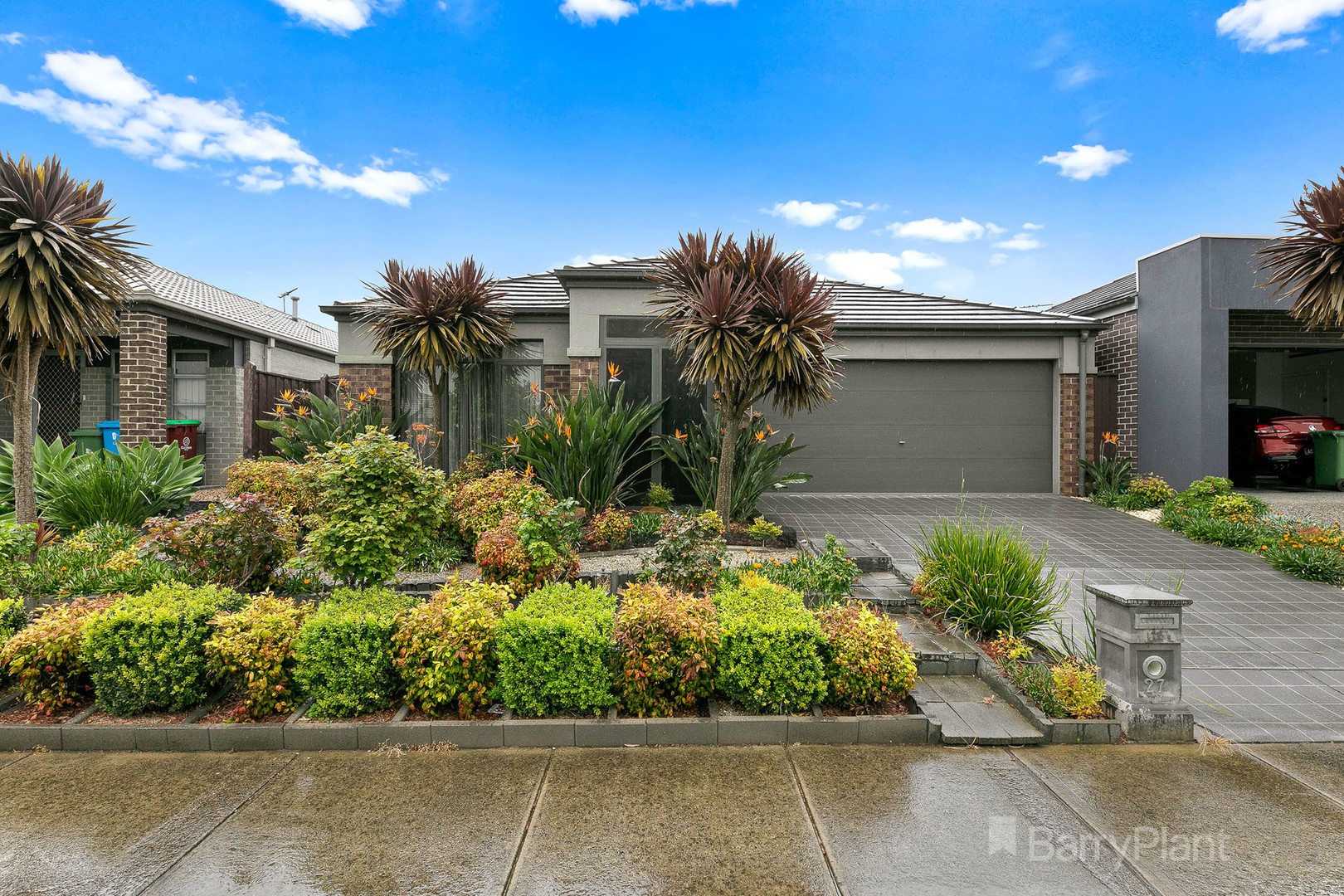 27 Silverwattle Drive, Lyndhurst, VIC 3975 - Thumbnail 2 - 08/10/2021